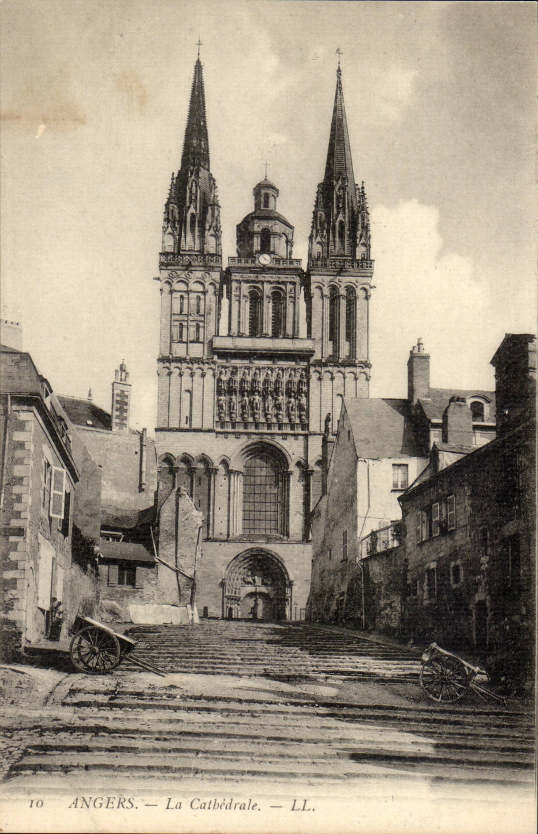 Angers CPA the cathedral