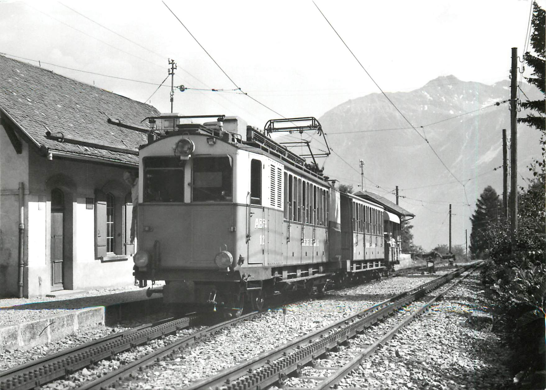 CPM Train pour Loeche-les-Bains a Inden 15.4.1967