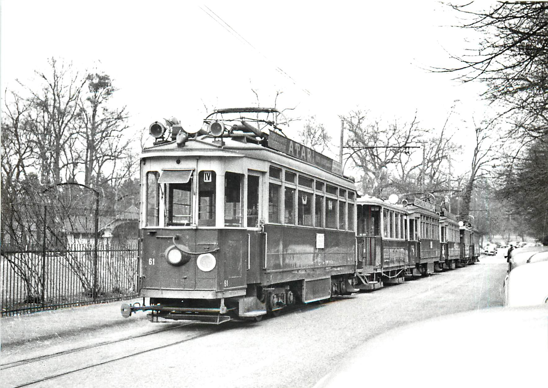 CPM Compositions au stade de Frontenex Mars 1956
