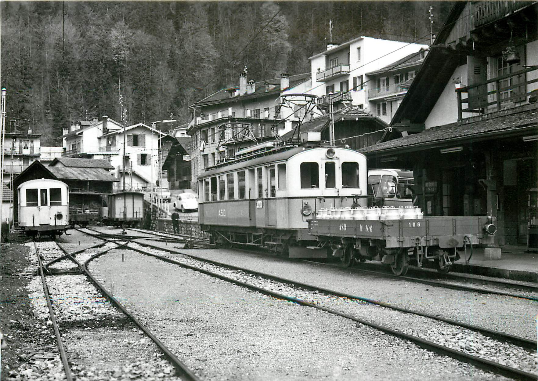 CPM Arrivee d'Aigle au Sepey 10.5.1969