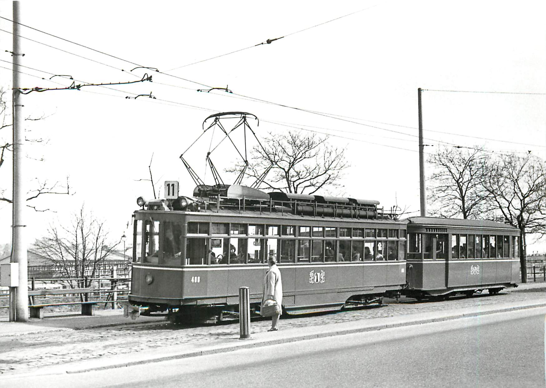 CPM Be 4/4 400 a la Muenchensteinerstrasse 25.3.1968
