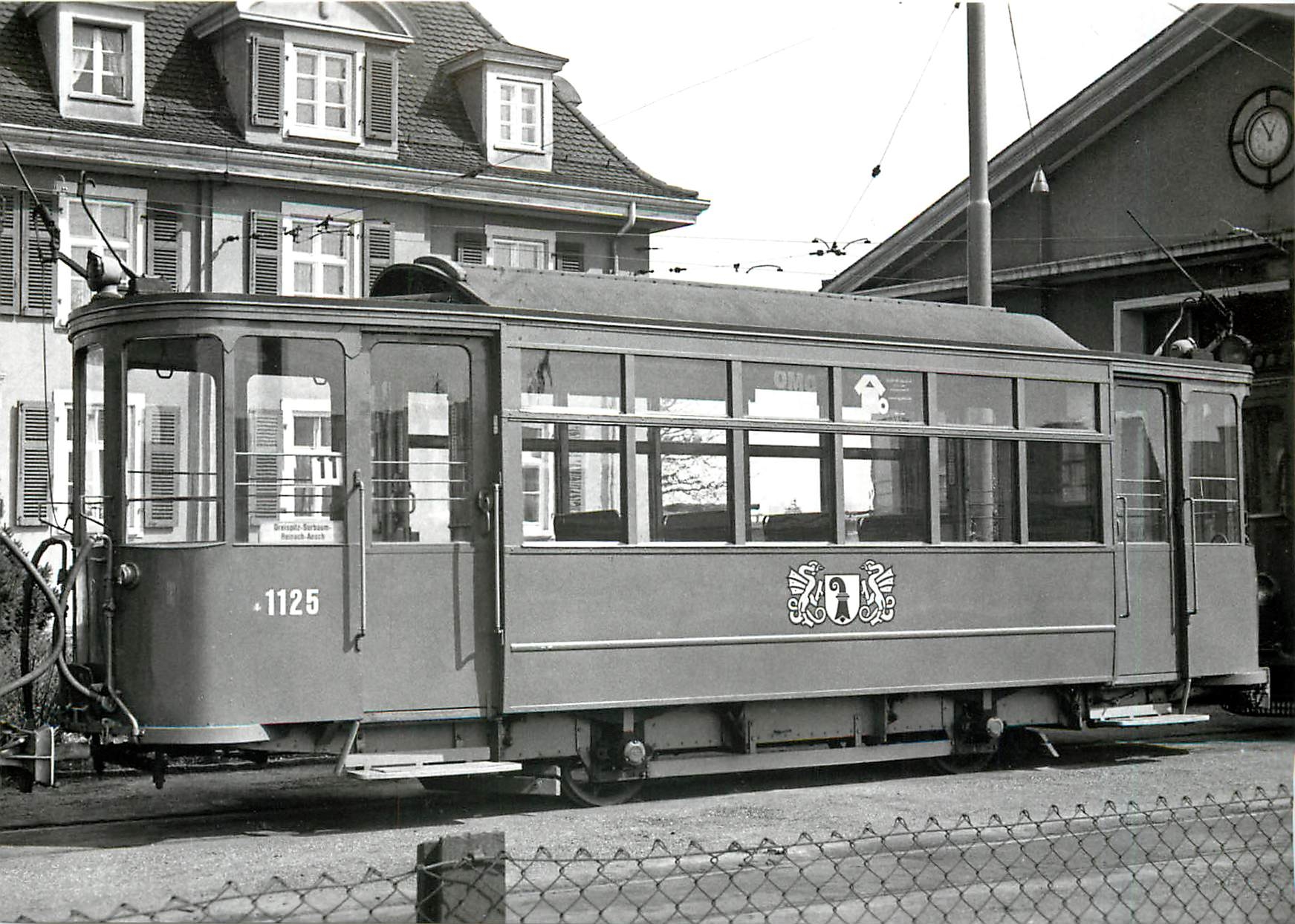 CPM B2 1125 au depot de la Muenchensteinerstrasse 25.2.1968