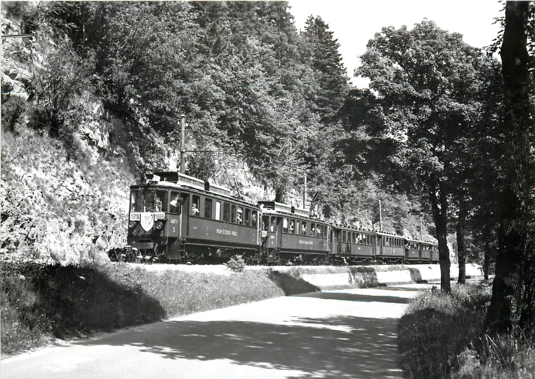 CPM Train special du 50e anniversaire entre St-Cergue et la Givrine 9.7.1966