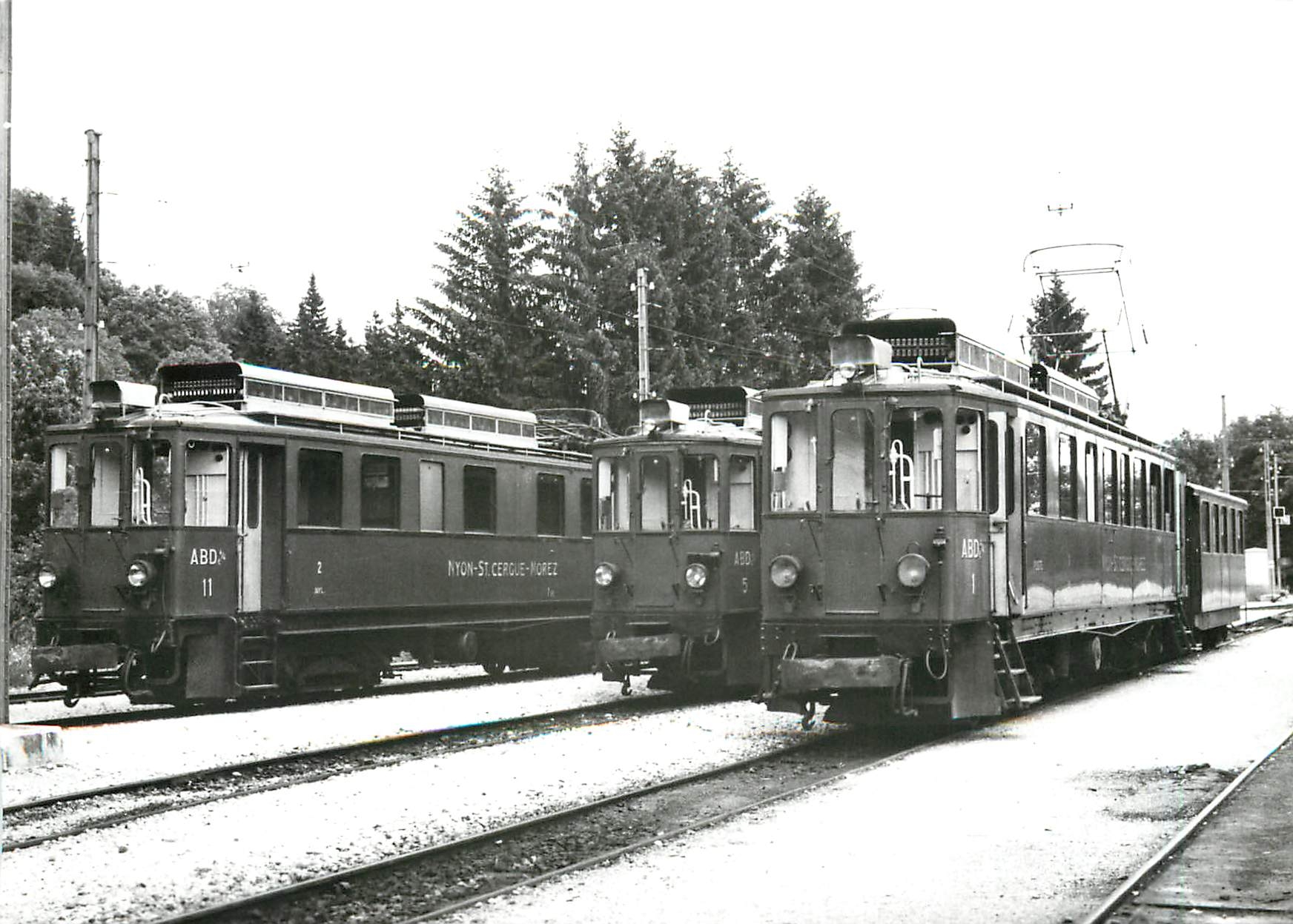 CPM En gare de Saint-Cergue 13.6.1971