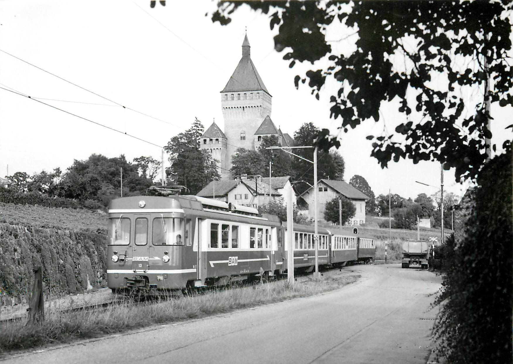 CPM Automotrice Be 4/4 13 dans son etat d'orgigine a Vufflens 9.9.1981