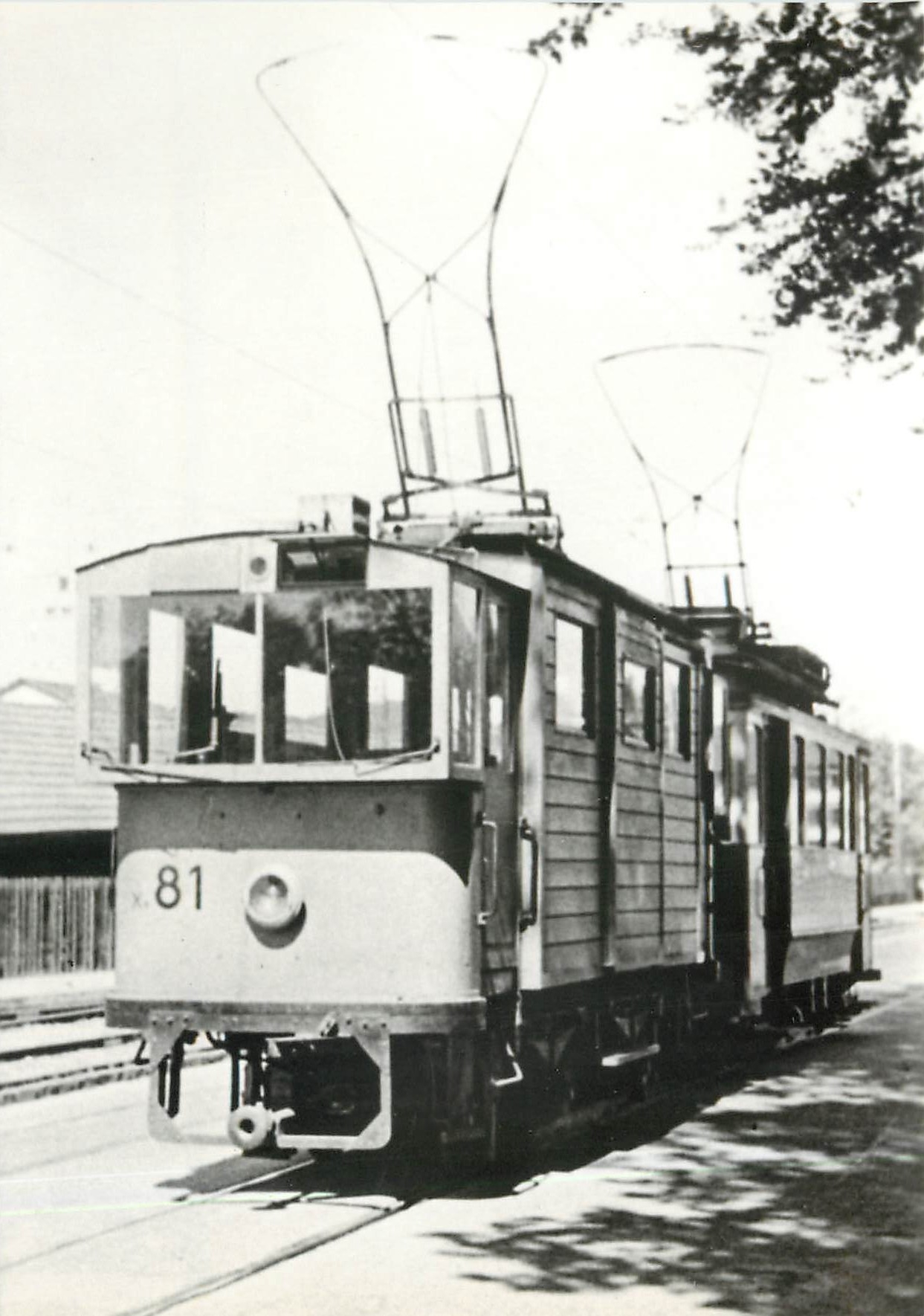 CPM TrL Dienstmotorwagen Xe 2/2 8 im Schlepp eines Ex-Zuercher Ce 2/2 Sammlung VHS