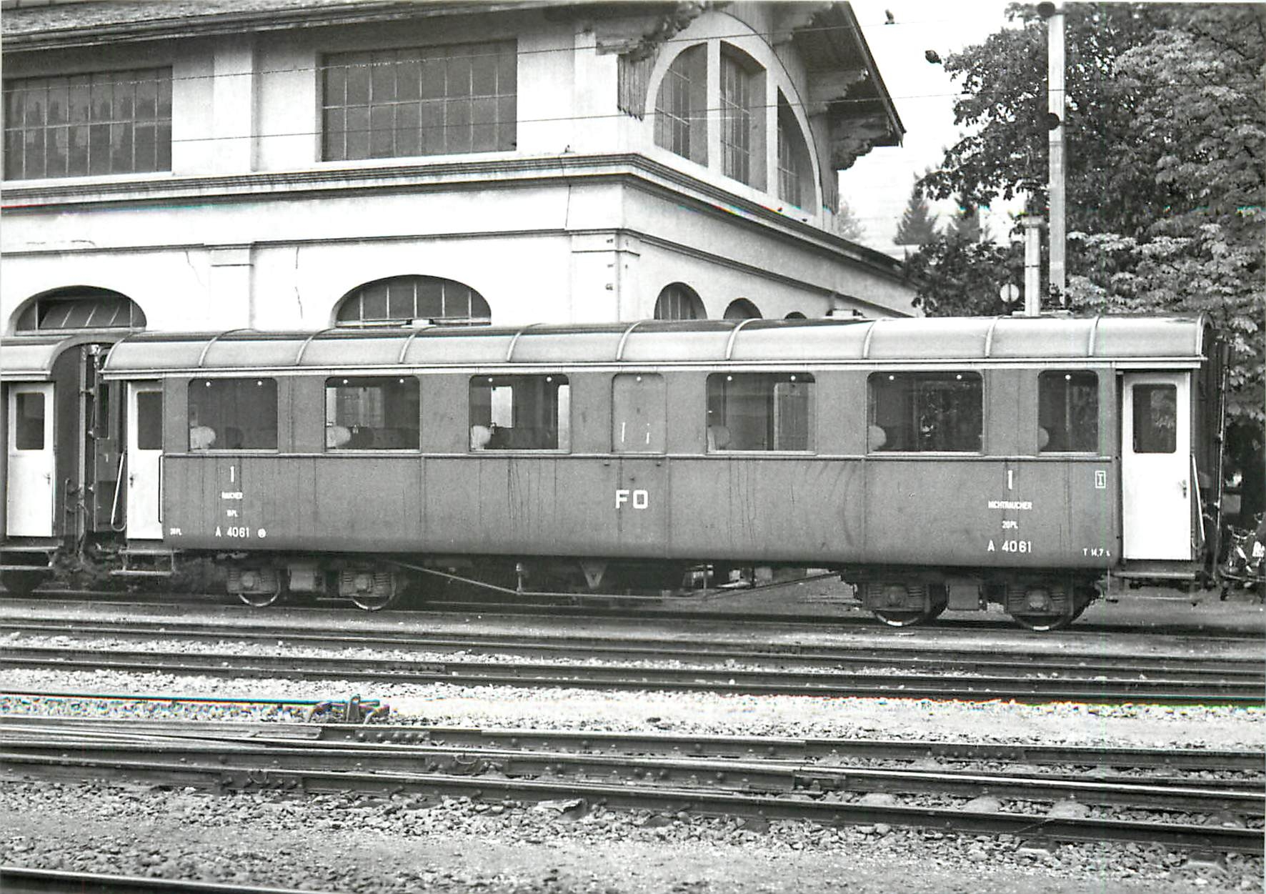 CPM Voiture A 4061 a Brig 5.5.1972