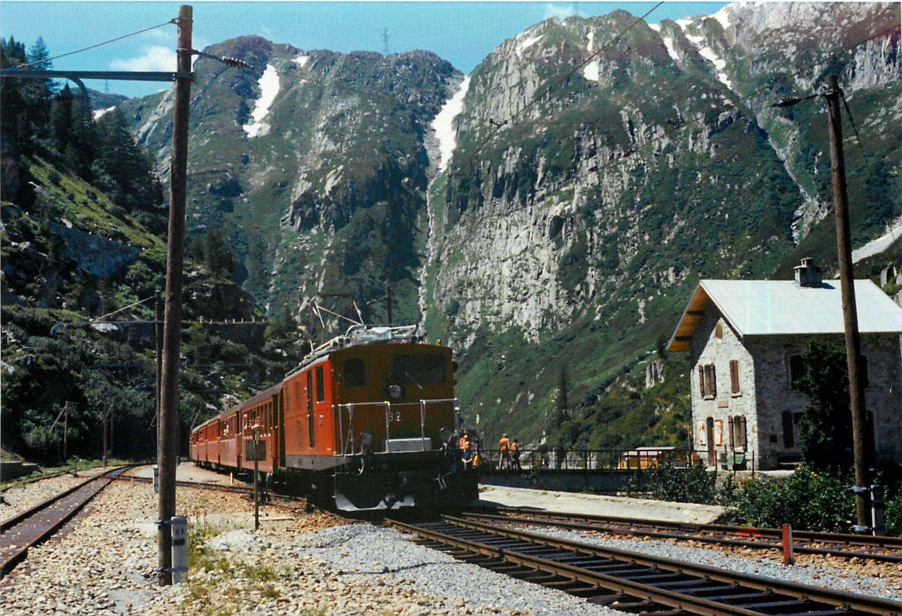 CPM Train pour disentis a Gletsch 27.7.1974