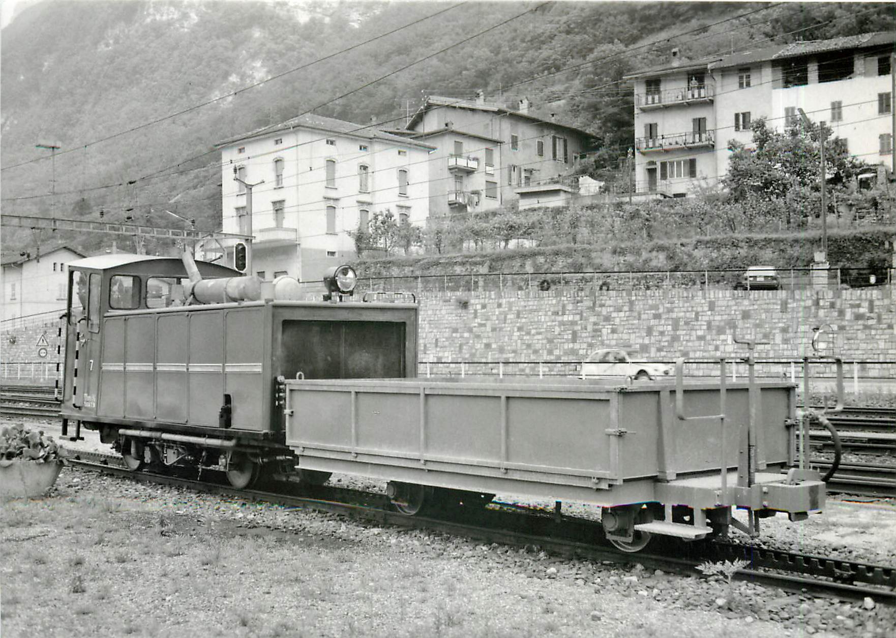 CPM Nicht schoen aber praktisch die juengste MG-Diesellok Hm 2/2 7