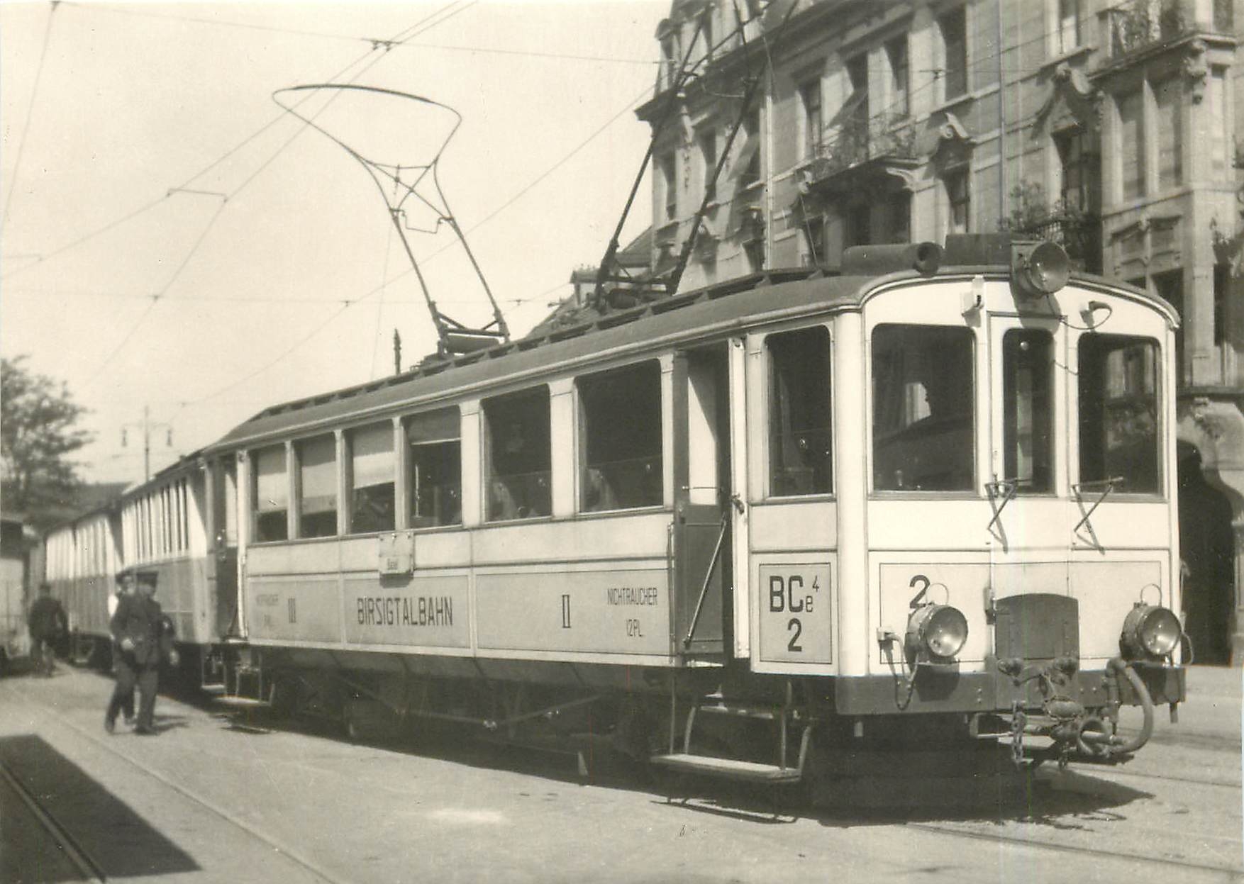 CPM BTB BCe 4/4 2 einer der im Elektrifikationsjahr beschafften fuenf Triebwagen um 1928 in Basel He