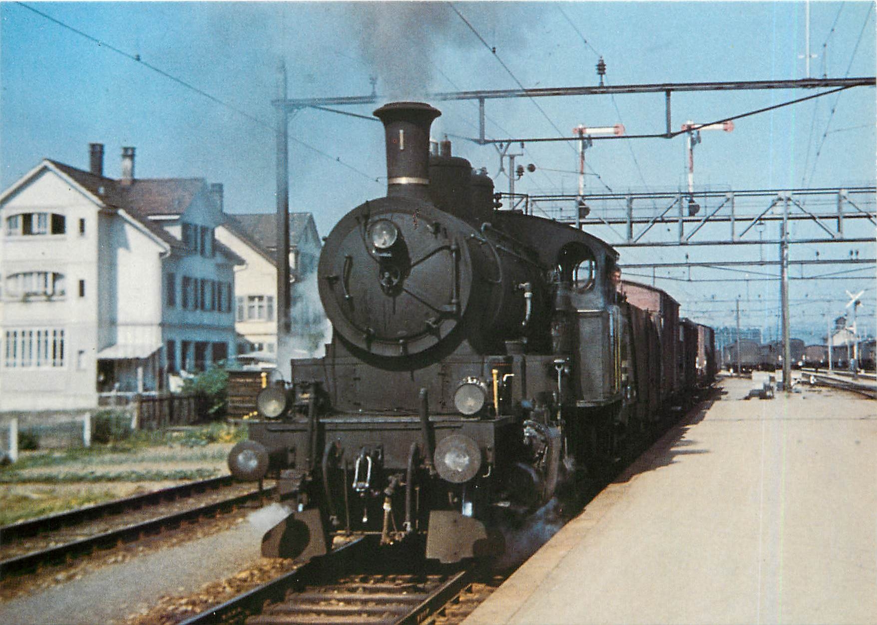 CPM MThB Ec 3/5 1 kommt mit Gueterzug 704 von Weinfeldan