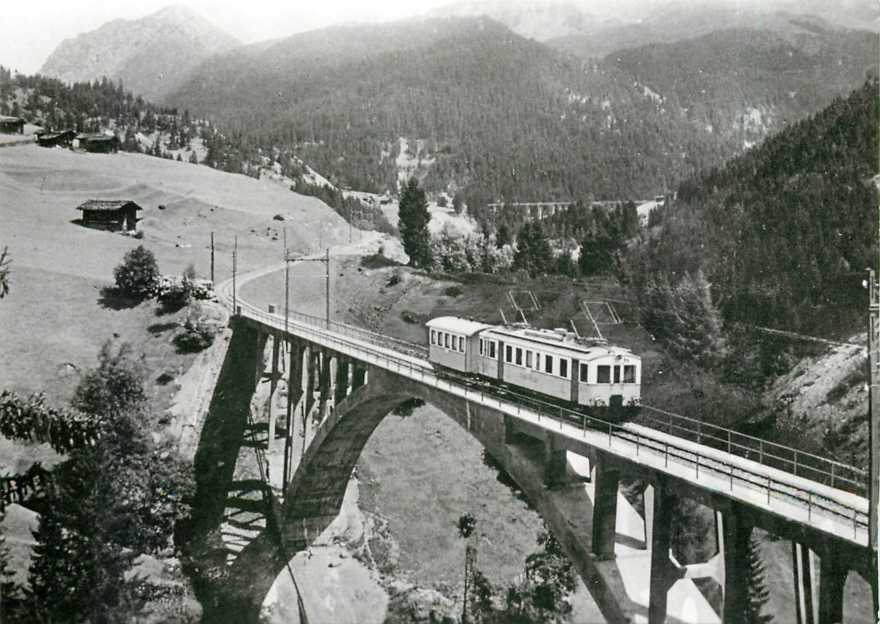 CPM Hier diejenige ueber das Gruenjetobel mit BCFe 4/4 Serie 1-5 und C Serie 41-49