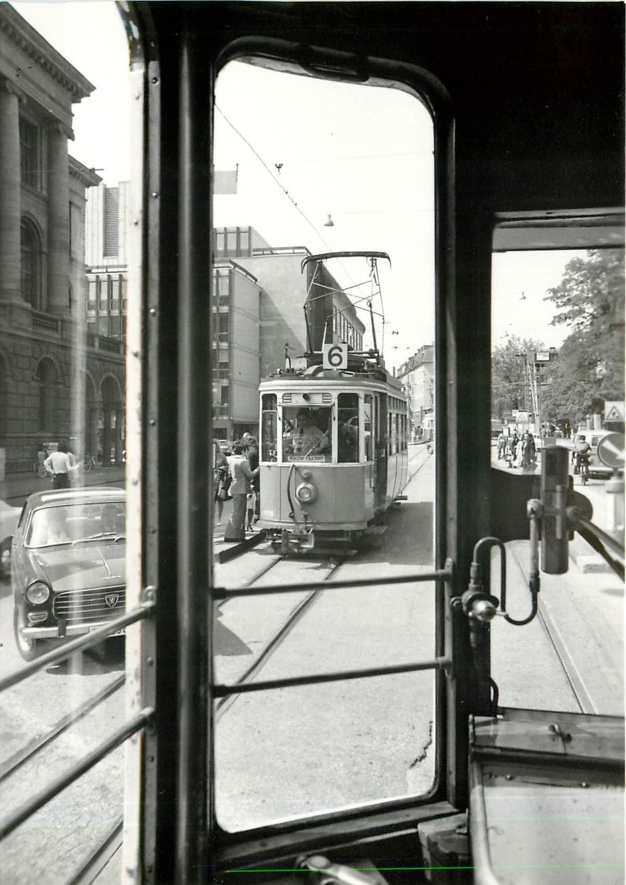 CPM Kreuzung zweier Schneillaufer VBZ Be 2/2 1017 mit 1015 beim Polytechnikum um 1070
