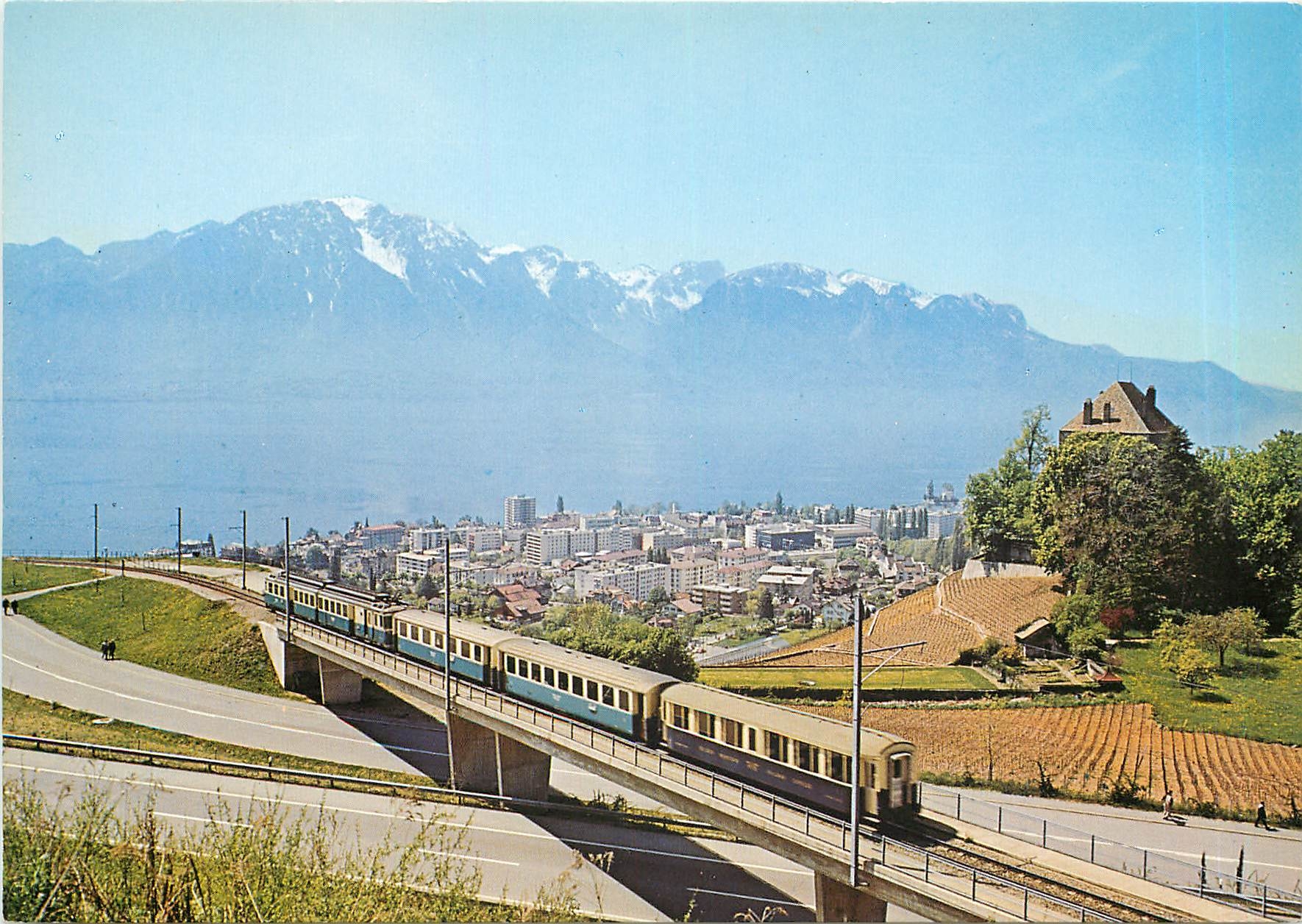 CPM MONTREUX-CLARENS - Le M.O.B Clarens et les Alpes