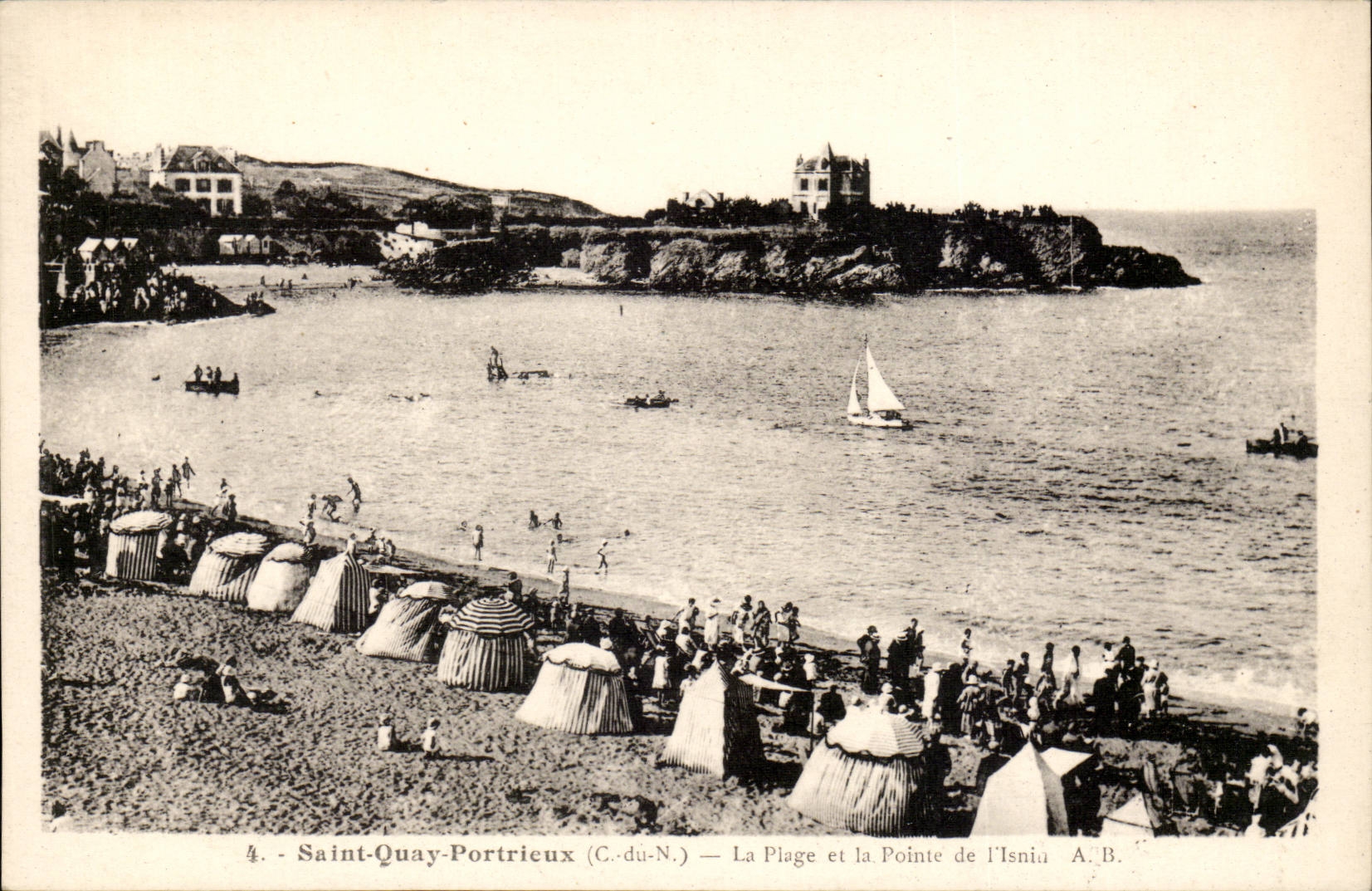 Saint Quay Portieux CPA the beach and the point of Isnia