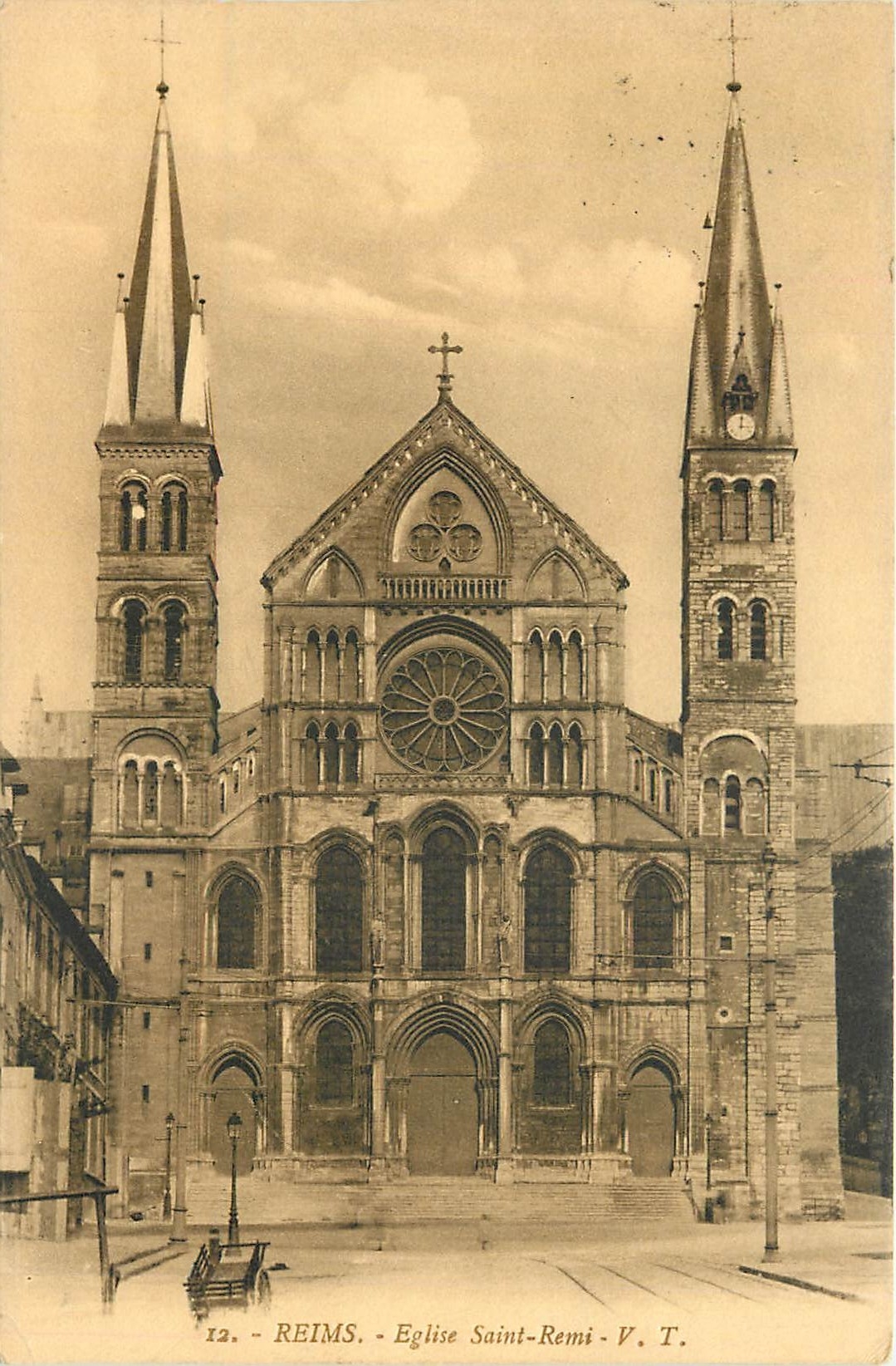CPA Reims Eglise Saint Remi 