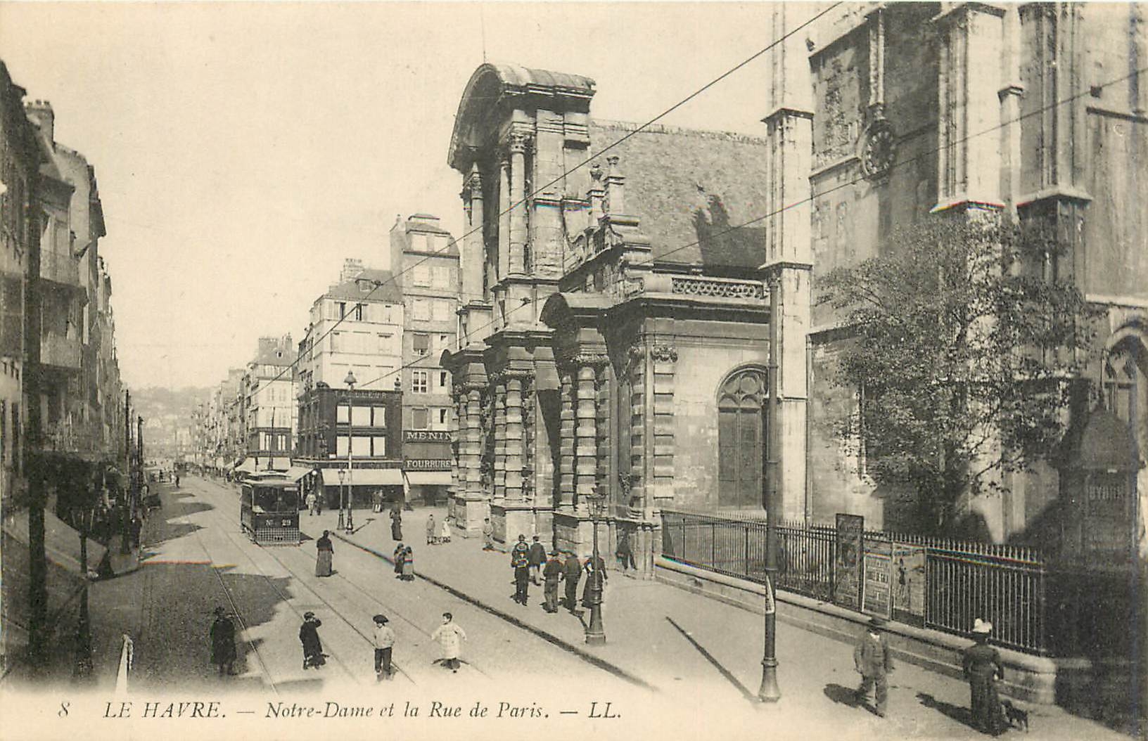 CPA Le Havre Notre Dame et la Rue de Paris