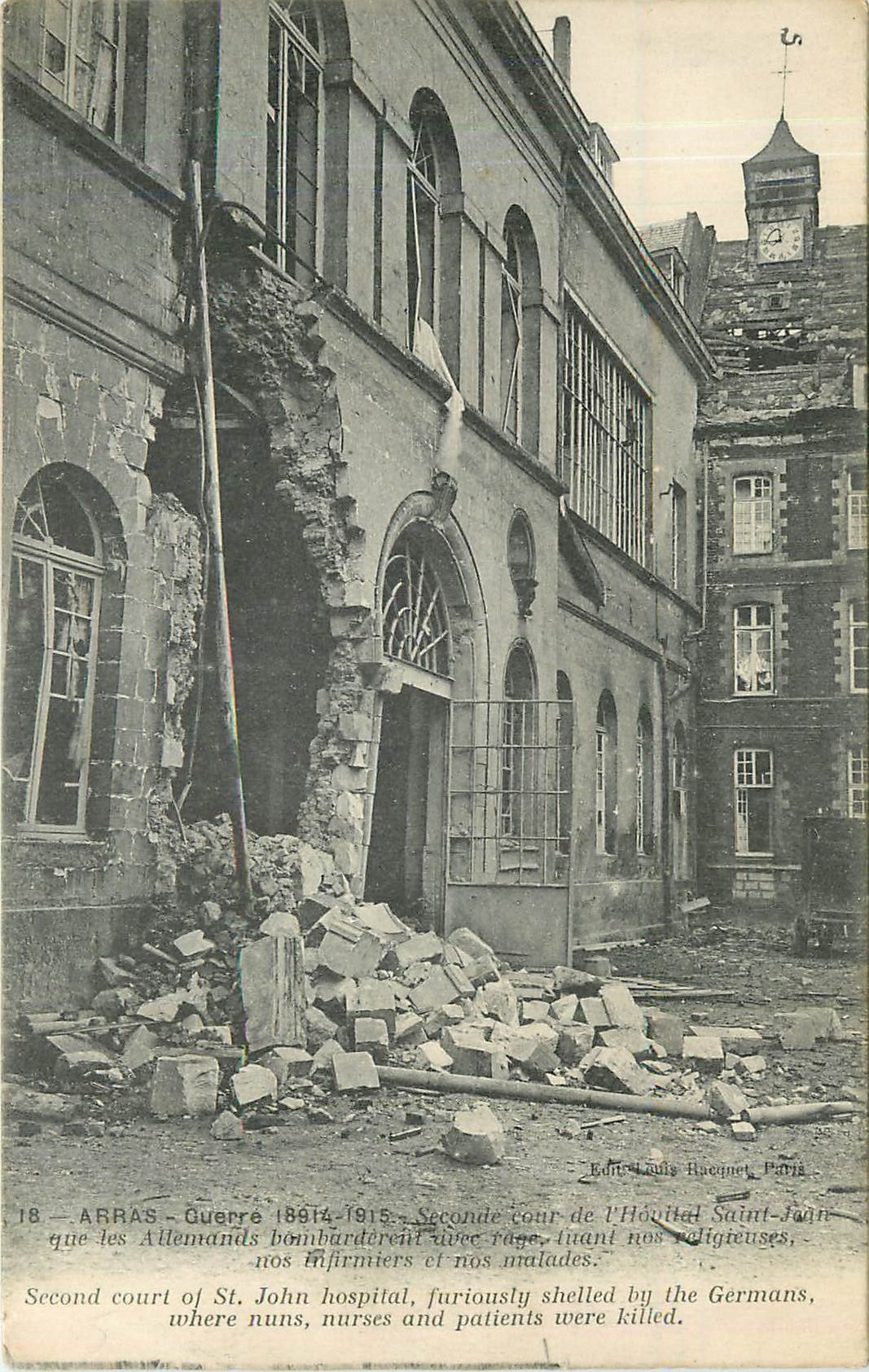 CPA Arras Guerre 1914 1915 Seconde cour de l'hopital Saint Jean