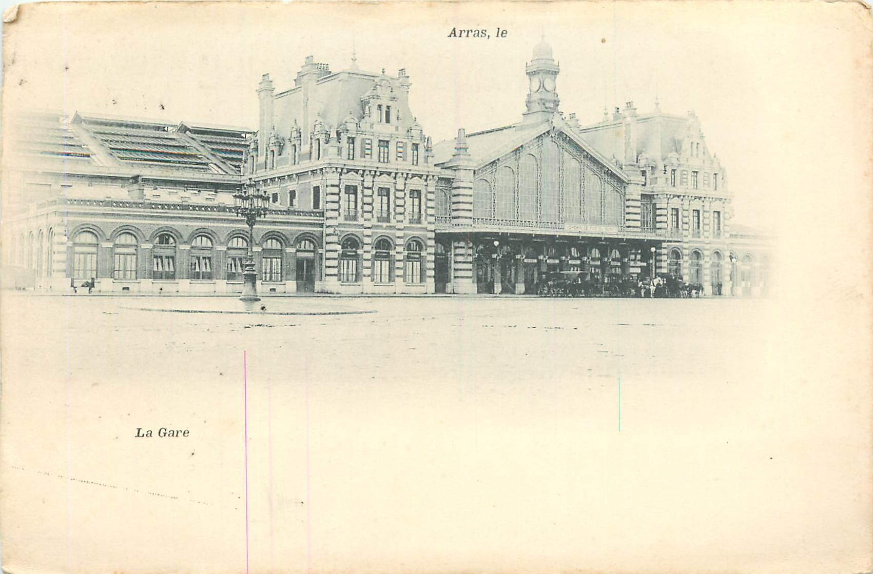 CPA Arras le La Gare 