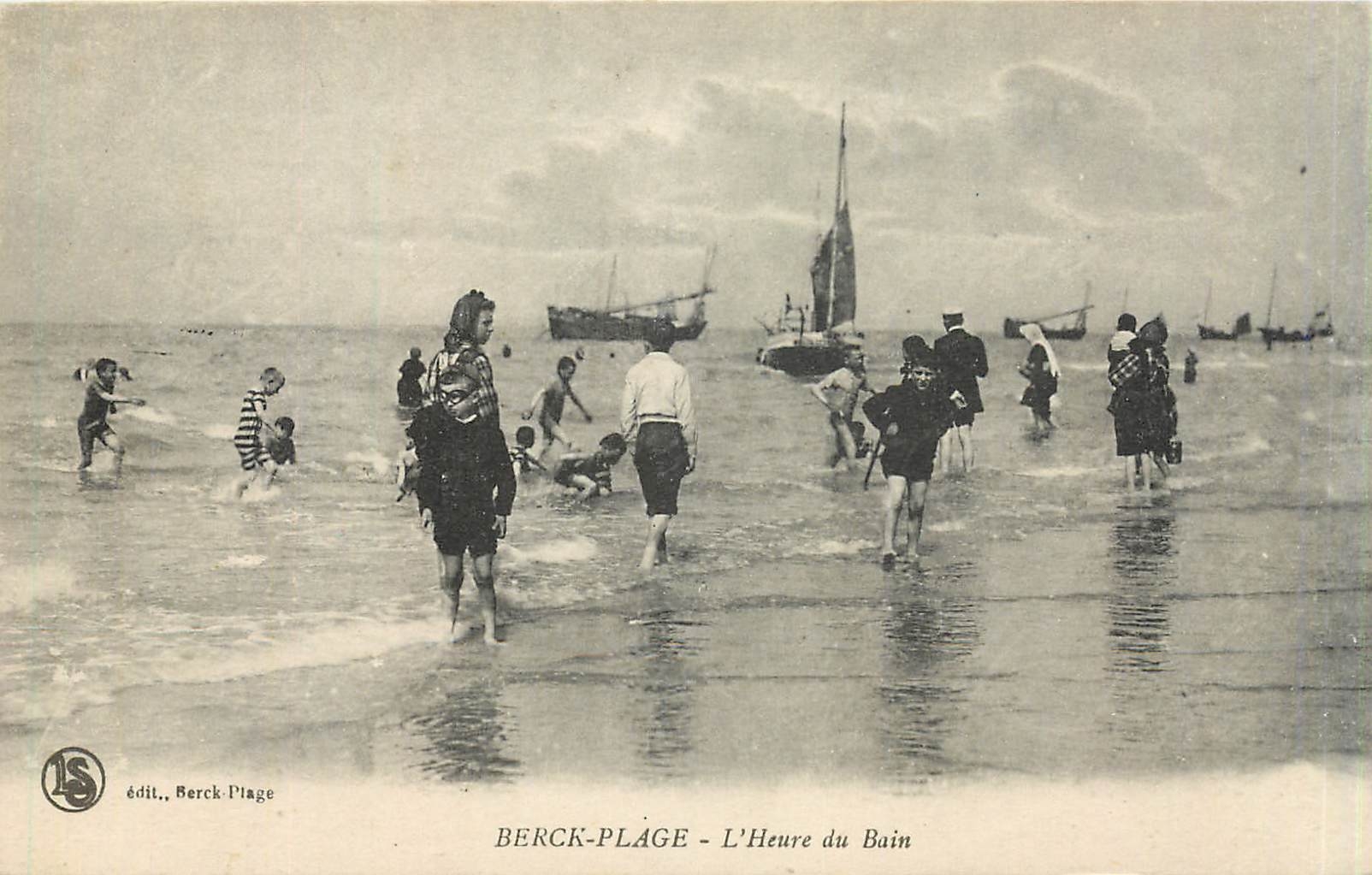 CPA Berck Plage L'Heure du Bain 