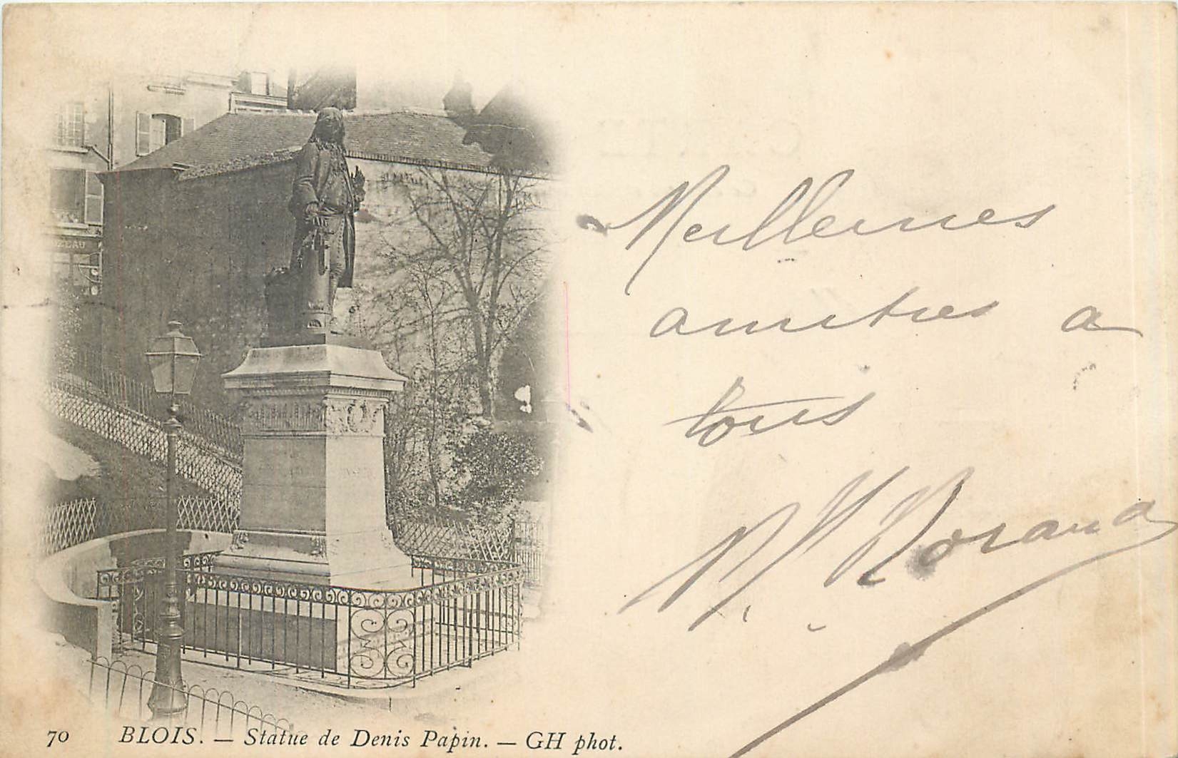 CPA Blois Statue de Denis Papin 