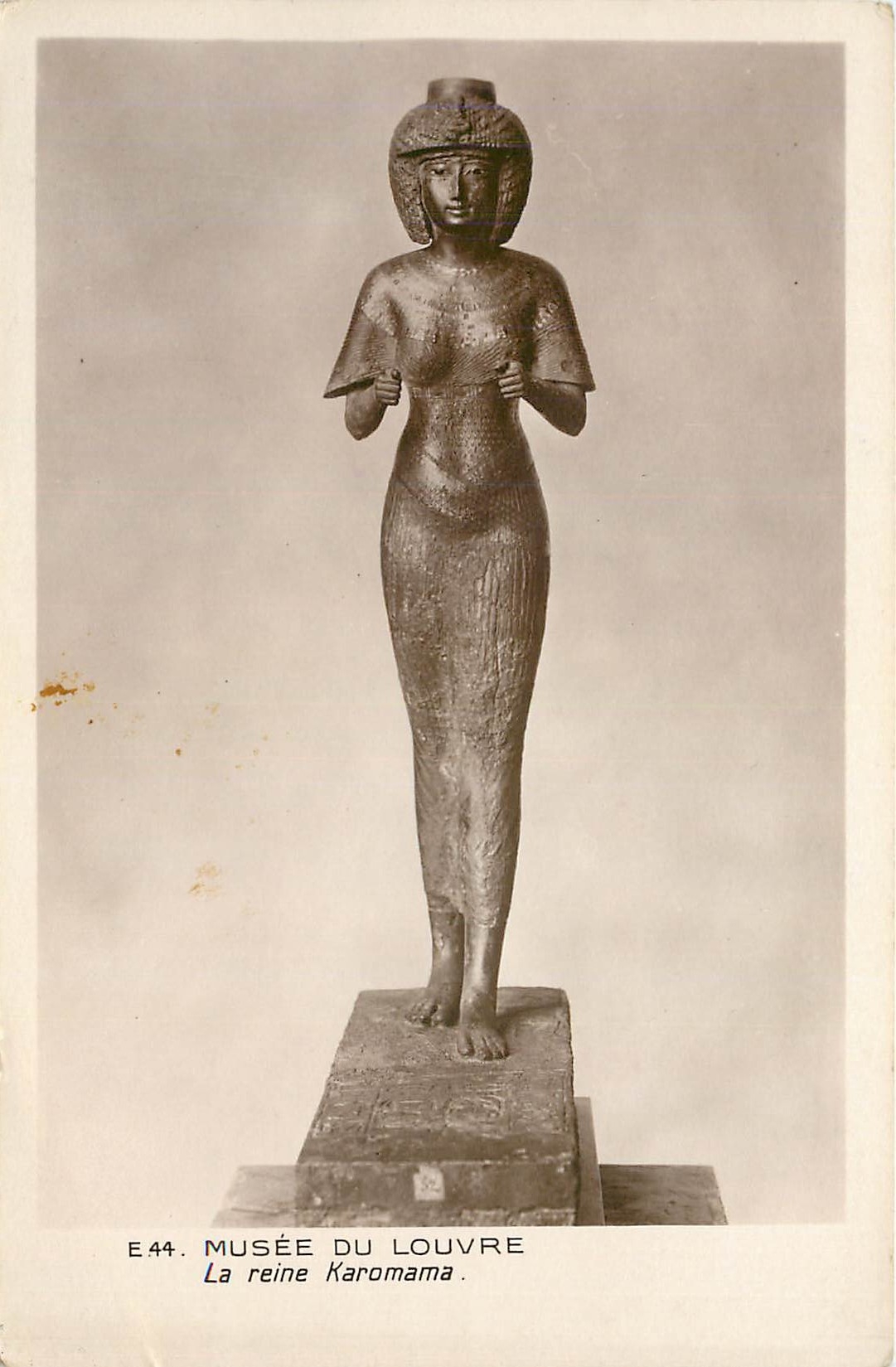 CPA Musee du Louvre La reine Karomama 