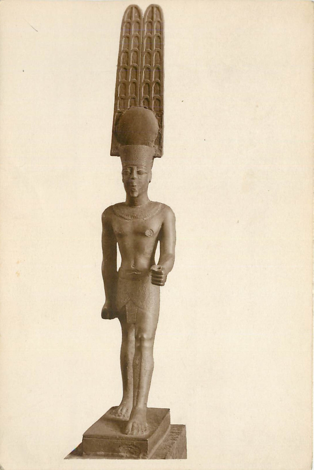 CPA Louvre Antiquites Egyptiennes Le Dieu Amon ra 