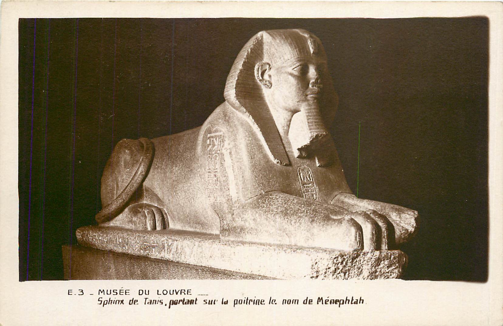 CPA Musee du Louvre Sphinx de Tanis portant sur la poiterine le nom de Menephtah