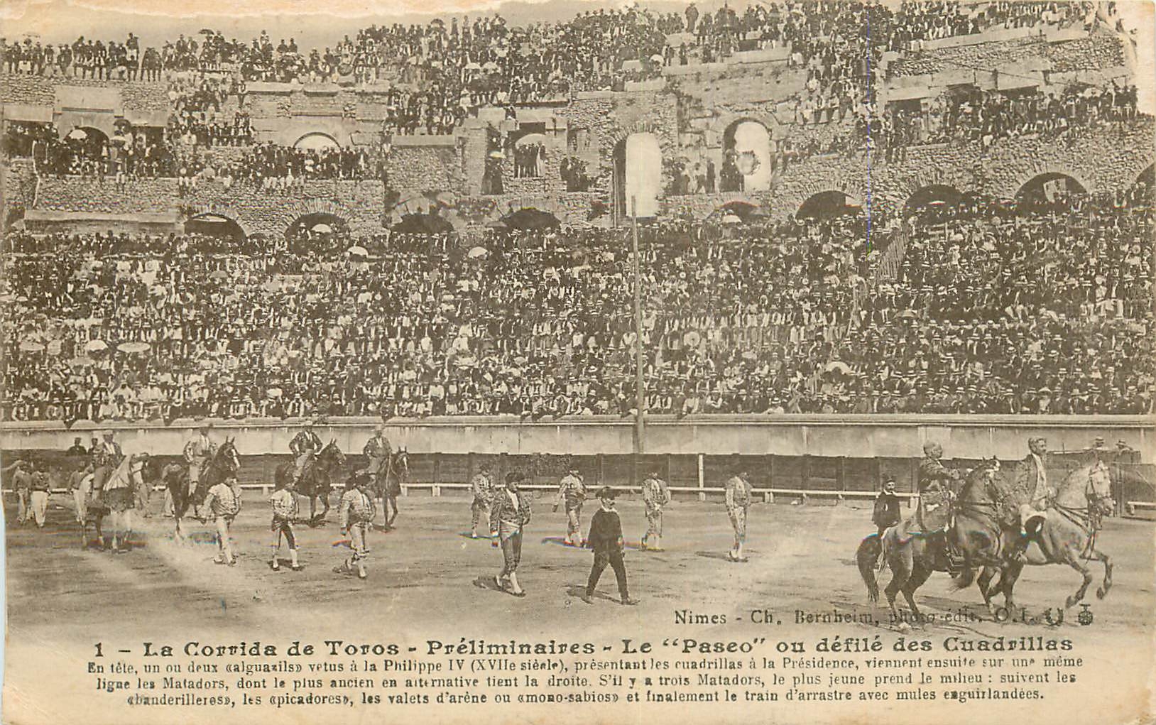 CPA La Corrida de Toros Preliminaires Le Paseo ou defile des Cuadrillas