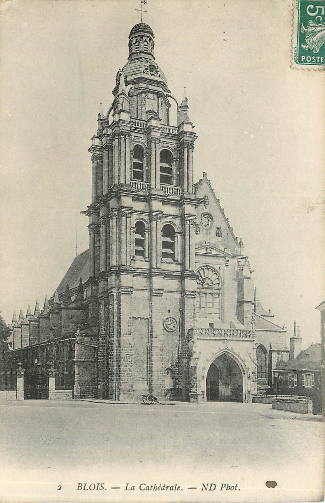 CPA Blois La Cathedrale 