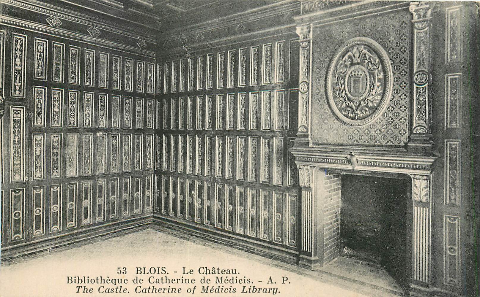 CPA Blois Le Chateau Bibliotheque de Catherine de Medicis