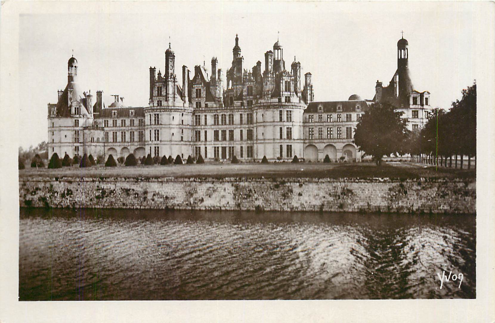 CPA Chateaux de la Loire Chateau de Chambord Facade Nord 