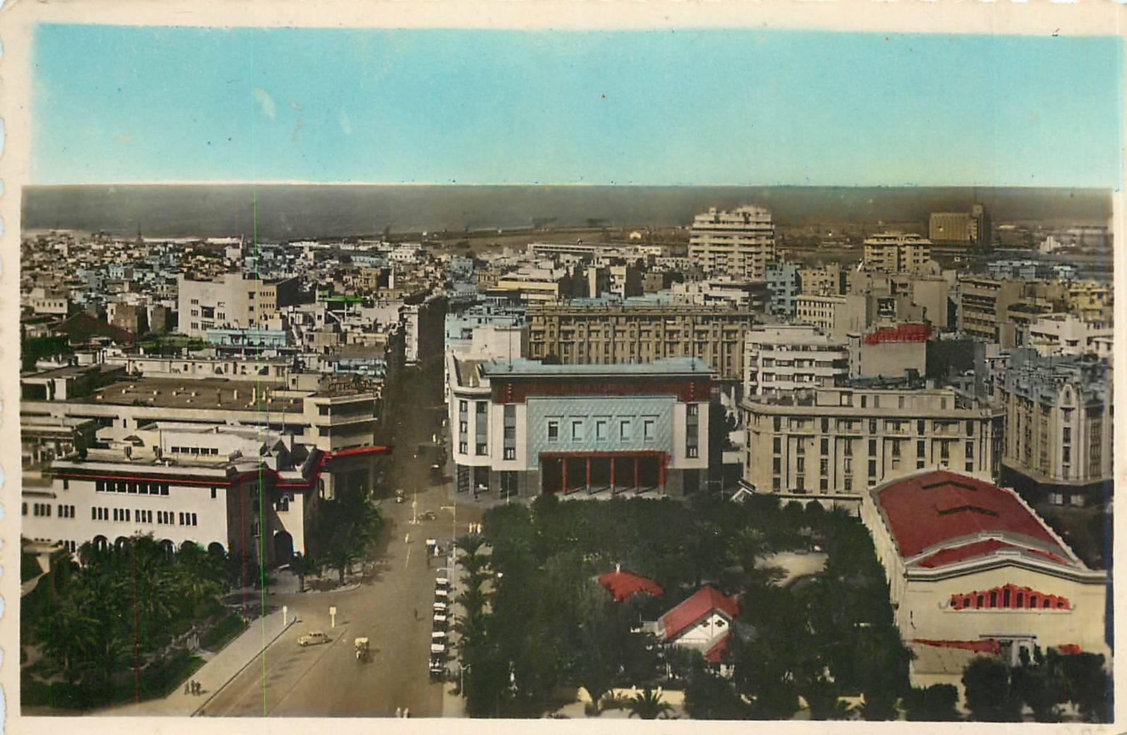 CPA Casablanca Vue de la Poste et Avenue d'Amade