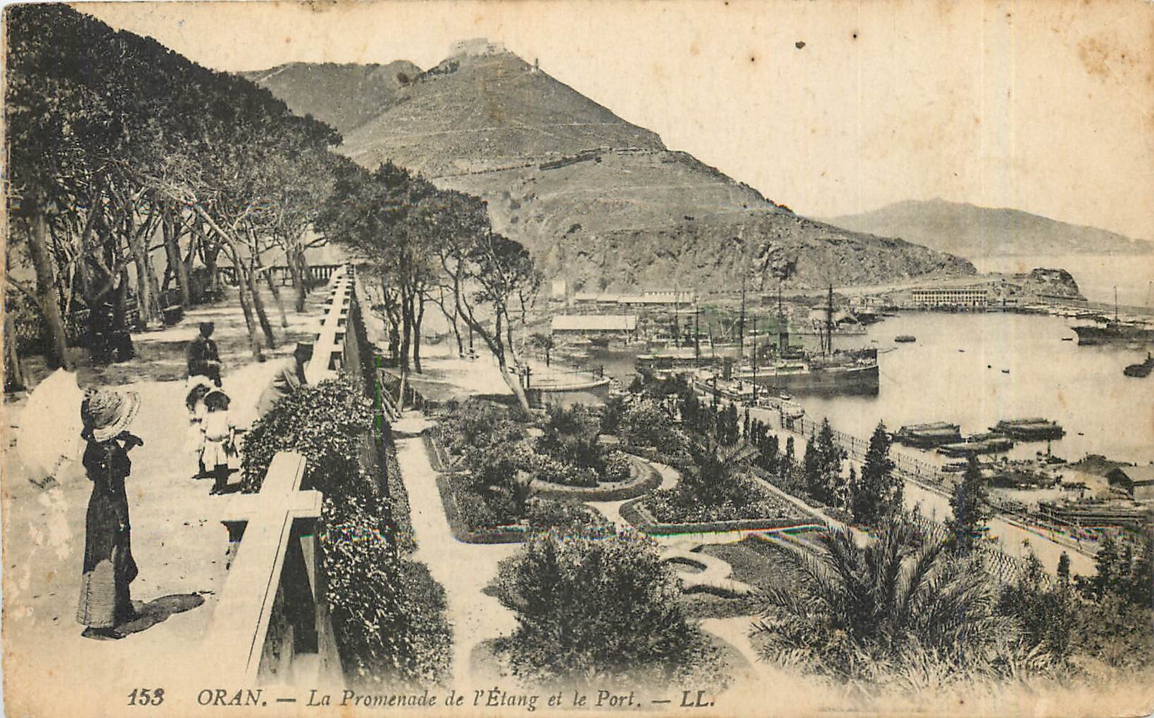 CPA Oran La Promenade de l'Etang et le Port 