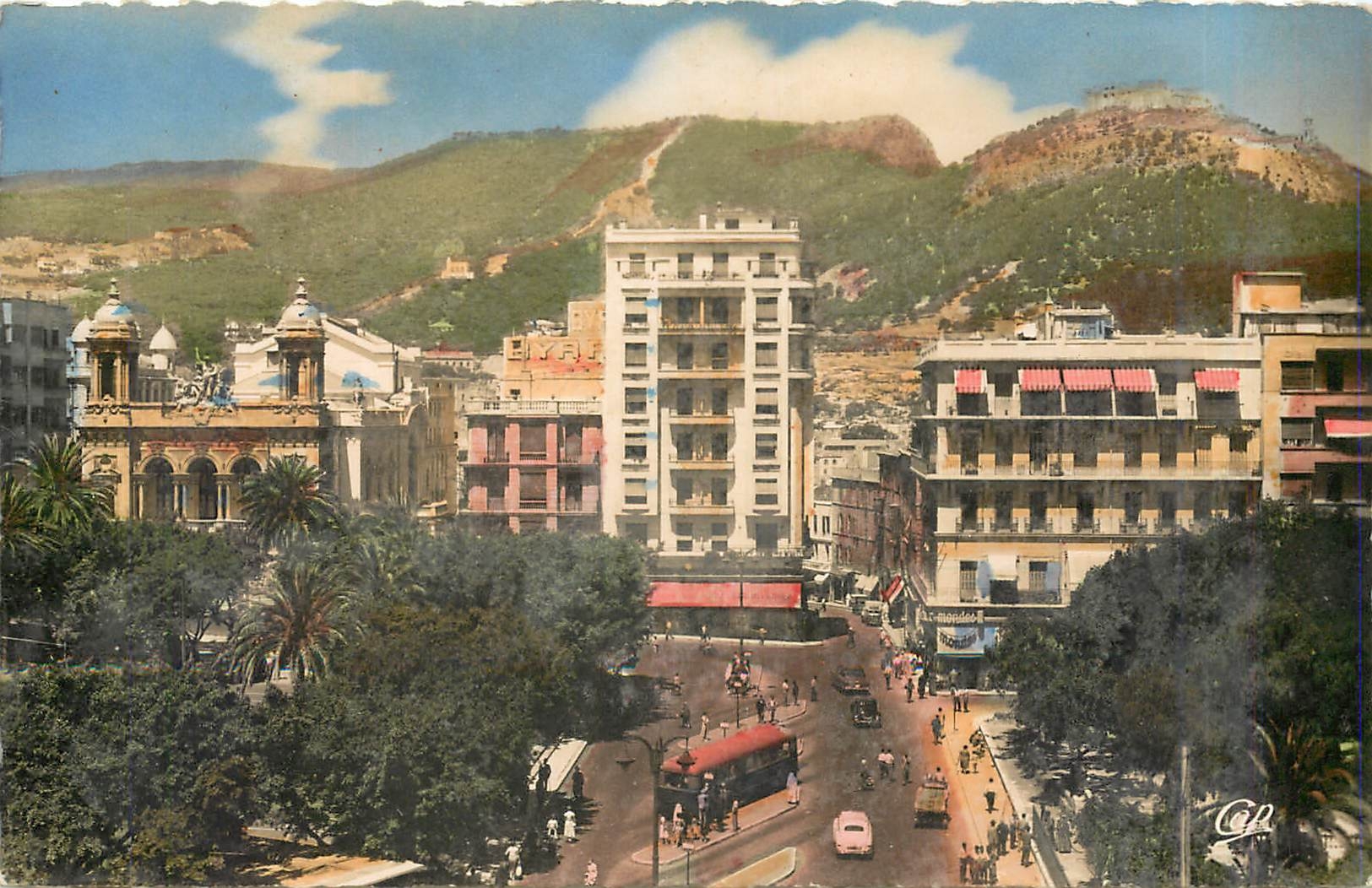 CPA Oran La Place Foch 