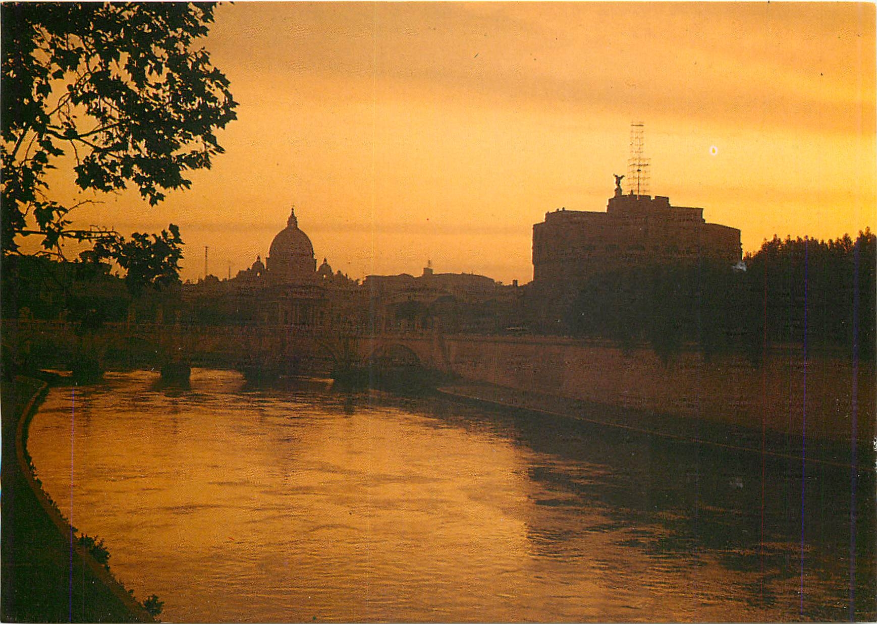 CPM Roma Pont et Chateau Saint Ange 