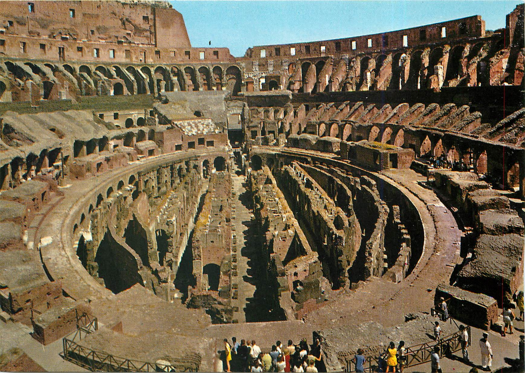 CPM Roma Le Colisee Interieur 