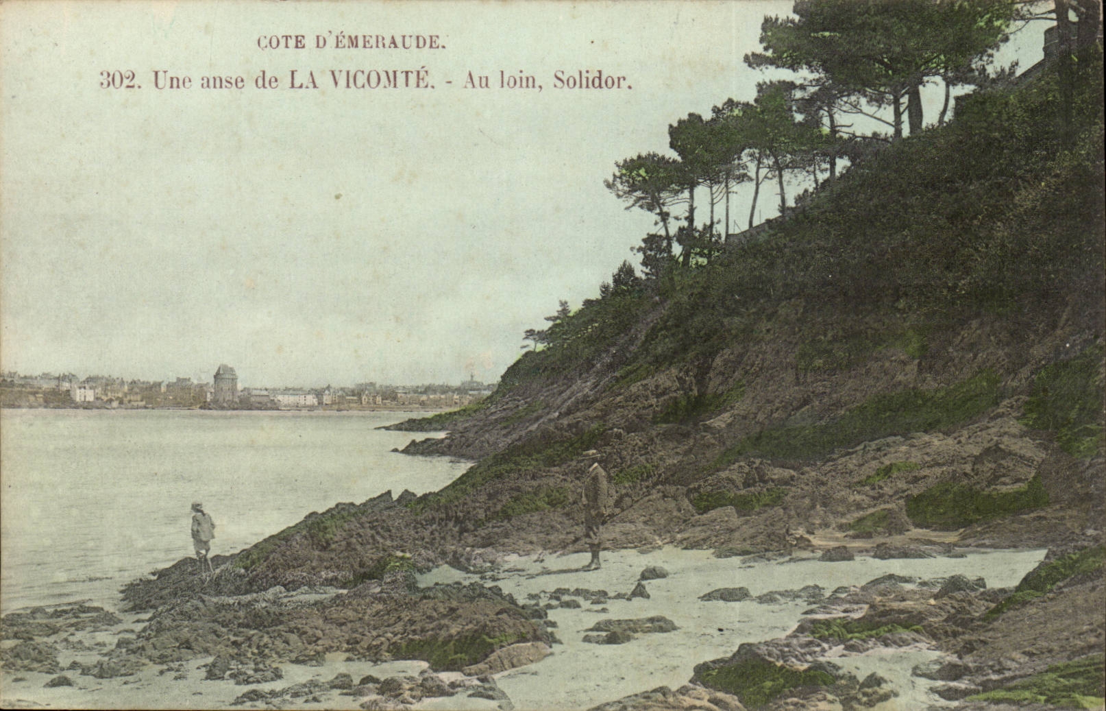 CPA Une anse de la Vicomte Au loin Solidor