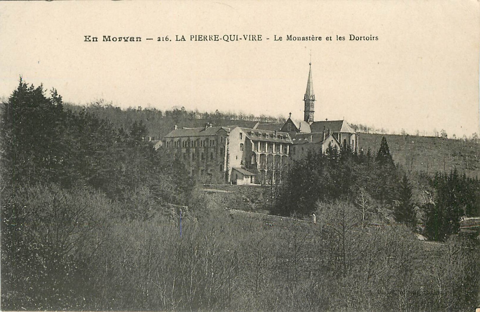 CPA La Pierre Qui Vire Le Monastere et les Dortoirs