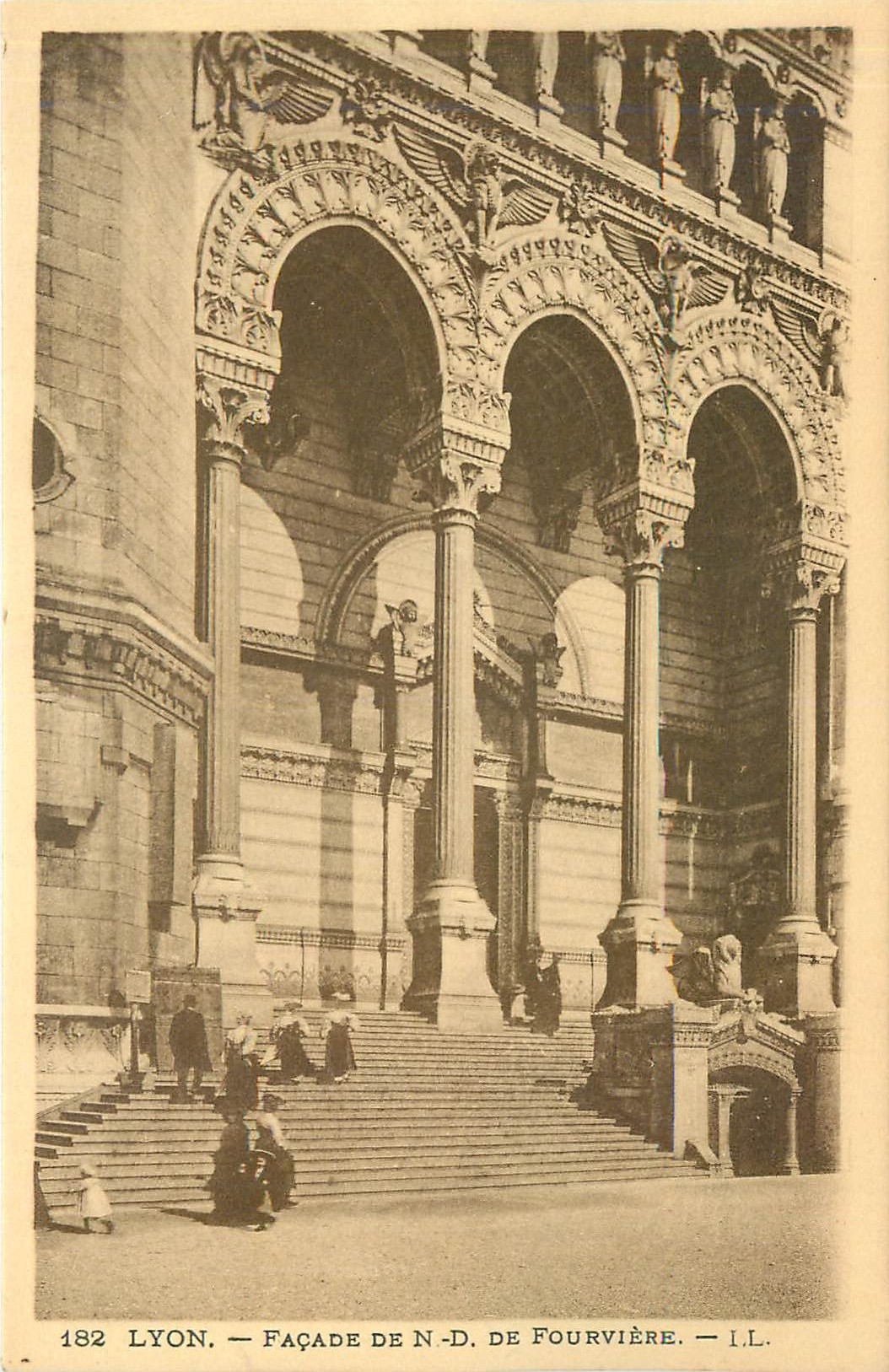 CPA Lyon - Facade de N-D. de Fourviere