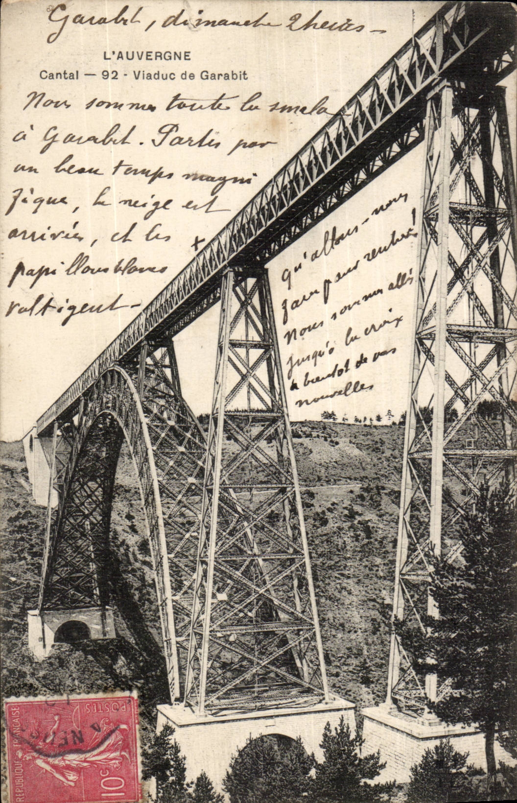 Der Viaduct von Garabit - hauteyr 122m Longuer 164 Zentralewinkel von Bogen 165 - CPA
