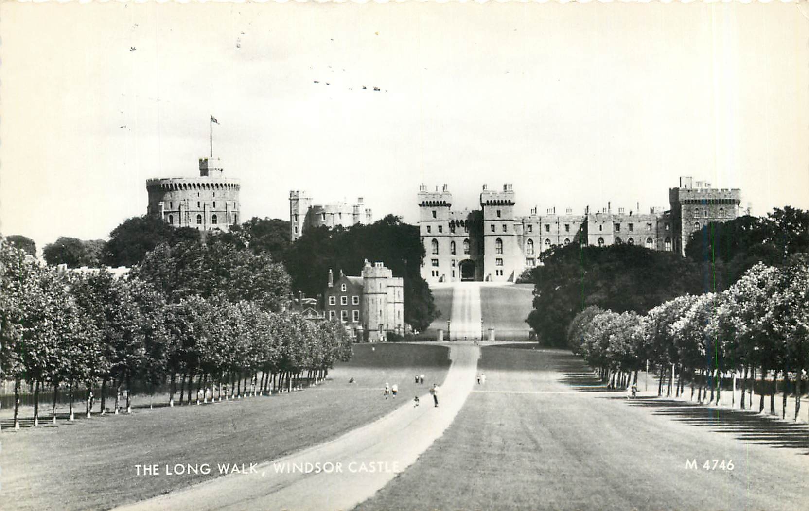 CPM The Long Walk Windsor Castle 
