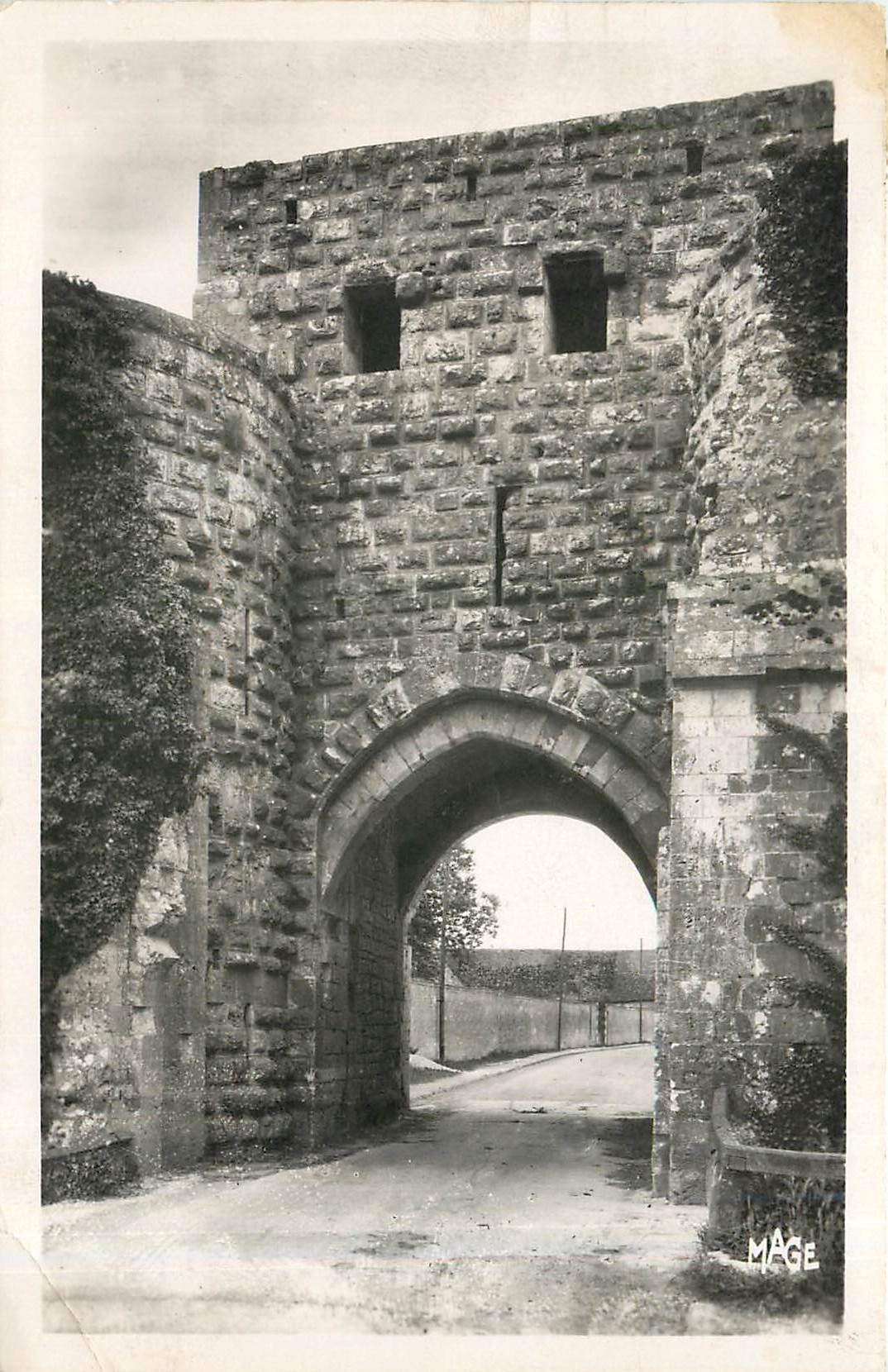 CPA Provins S et M La Porte St Jean 
