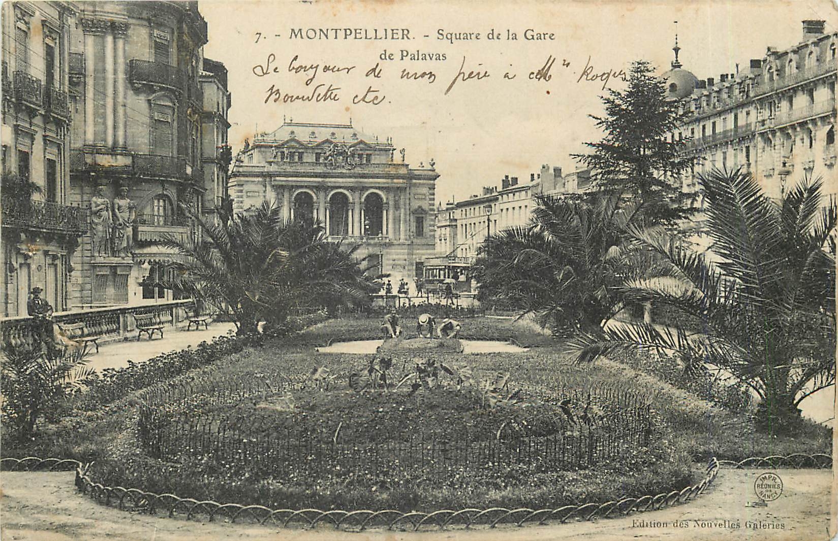 CPA Montpellier Square de la Gare de Palavas