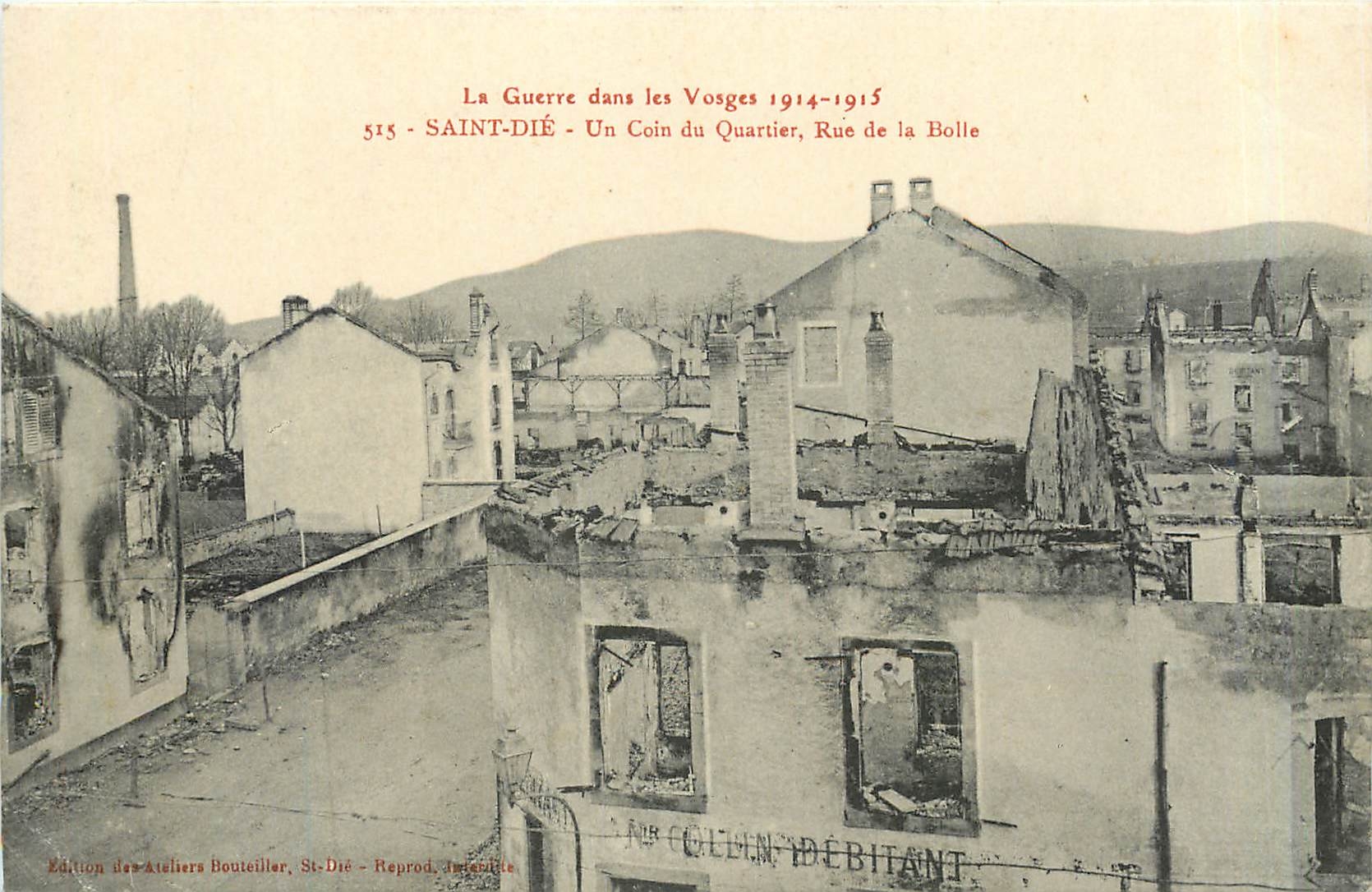 CPA Saint Die Un Coin du Quartier Rue de la Bolle Militaria