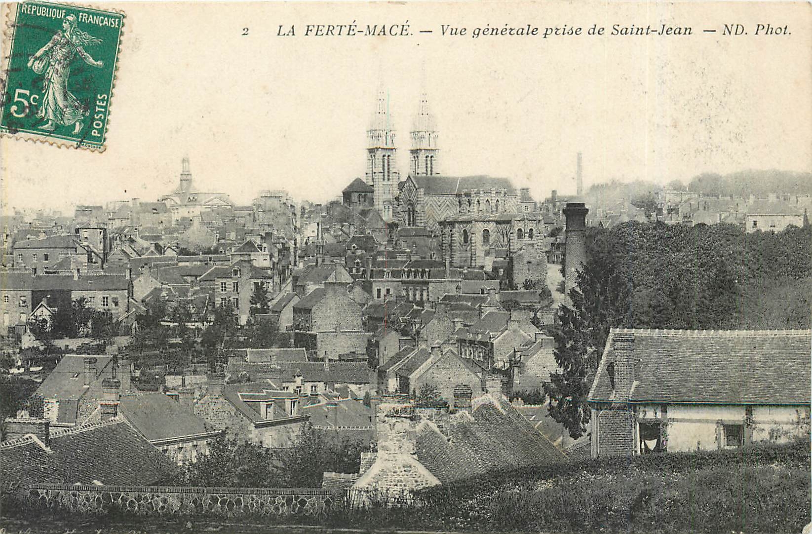 CPA La Ferte Mace Vue generale prise de Saint Jean 