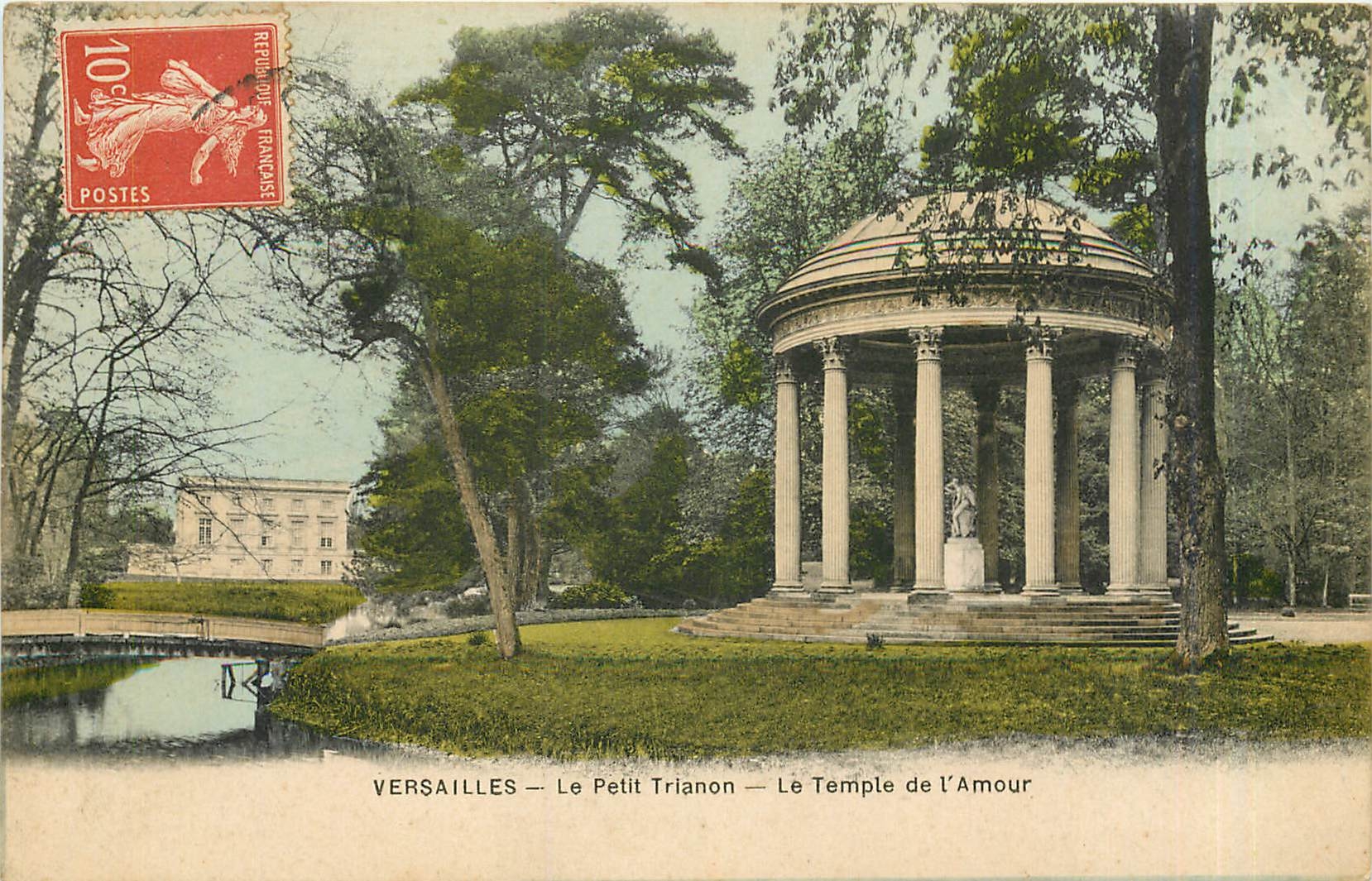 CPA Versailles Le Petit Trianon Le Temple de l'Amour 