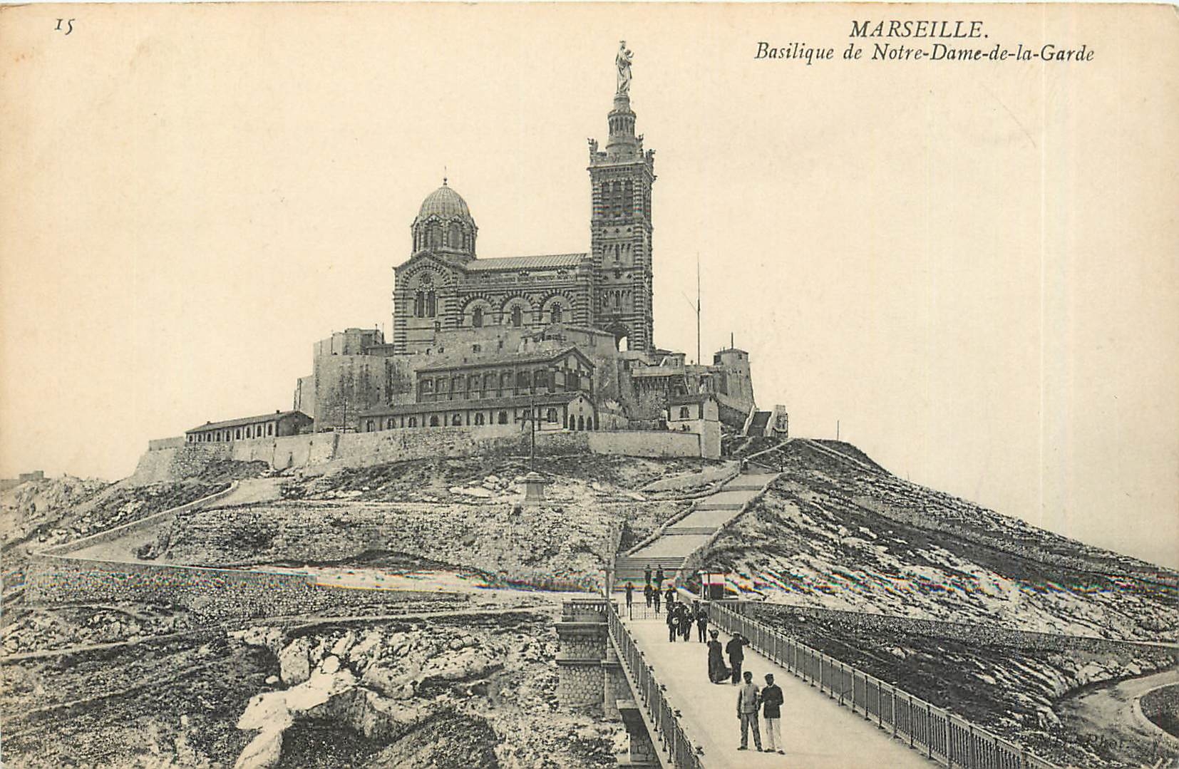 CPA Marseille Basilique de Notre Dame de la Garde