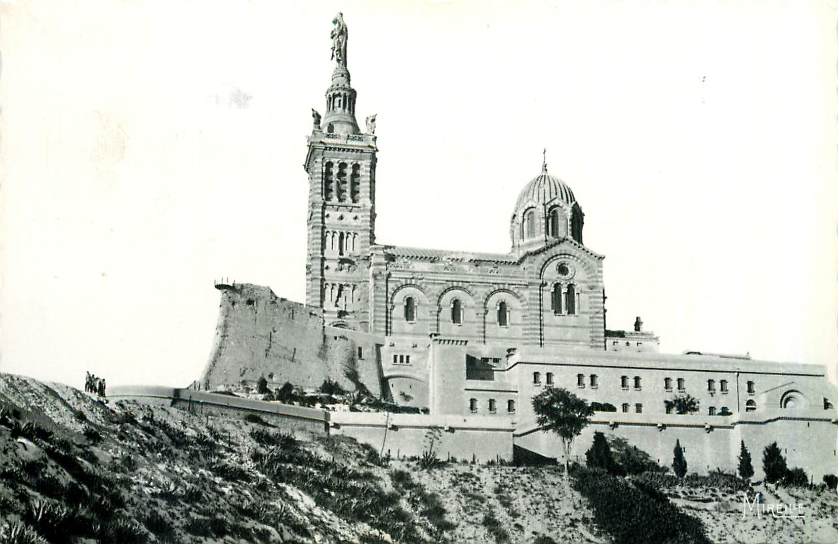 CPA Marseille B du R Notre Dame de la Garde