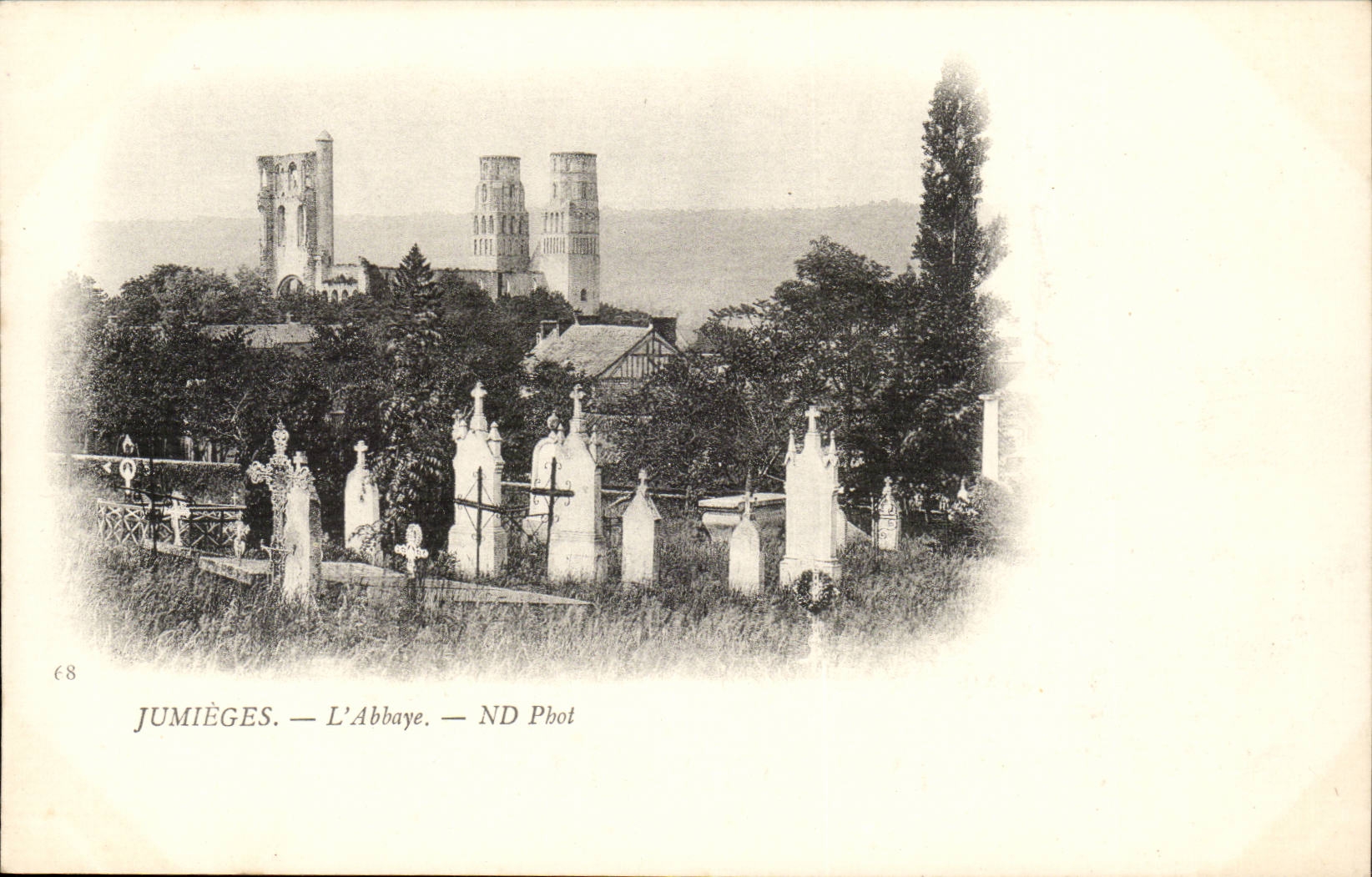 Jumieges CPA the abbey